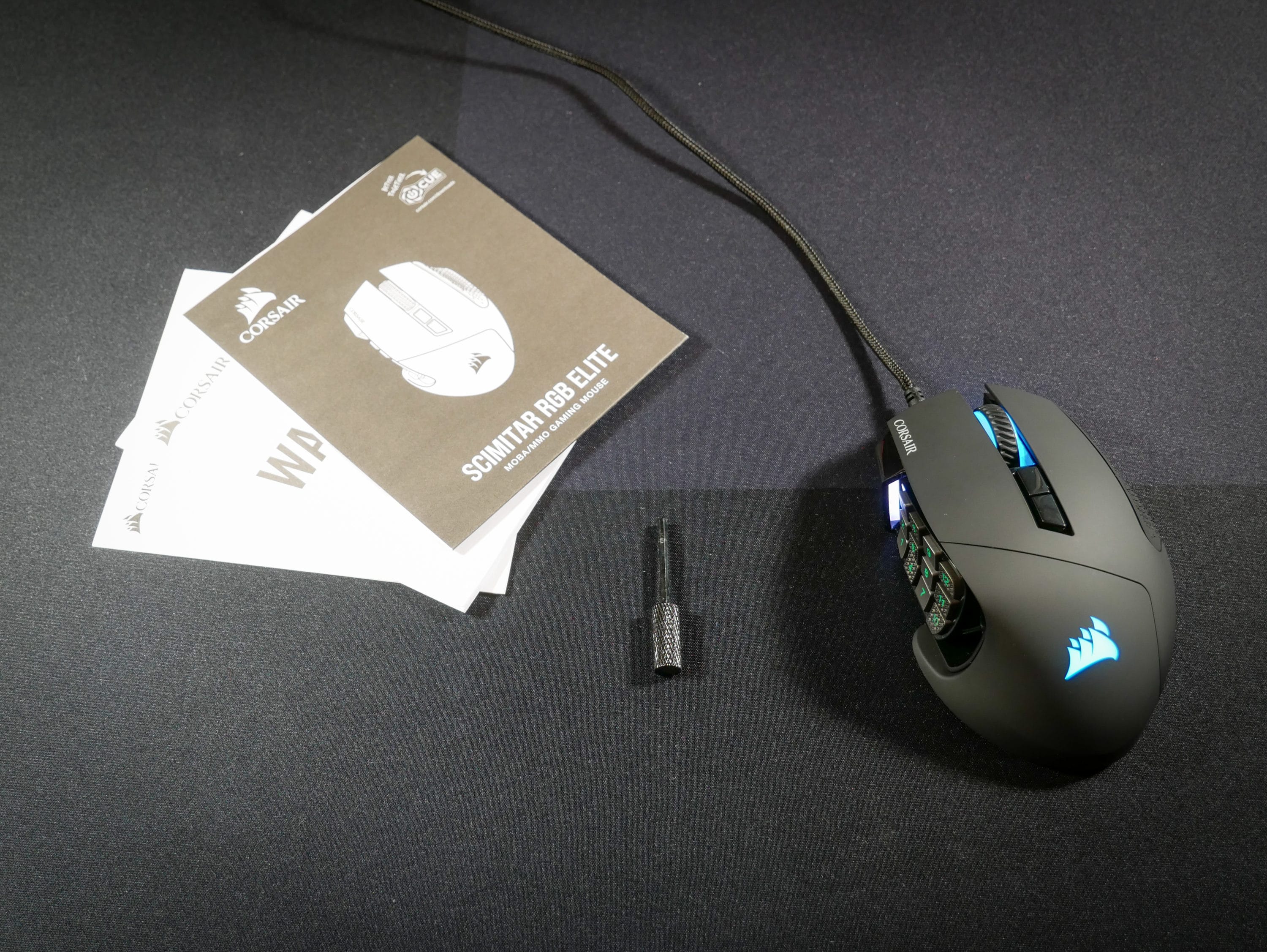 The Corsair SCIMITAR RGB Elite MMO/MOBA gaming mouse in review