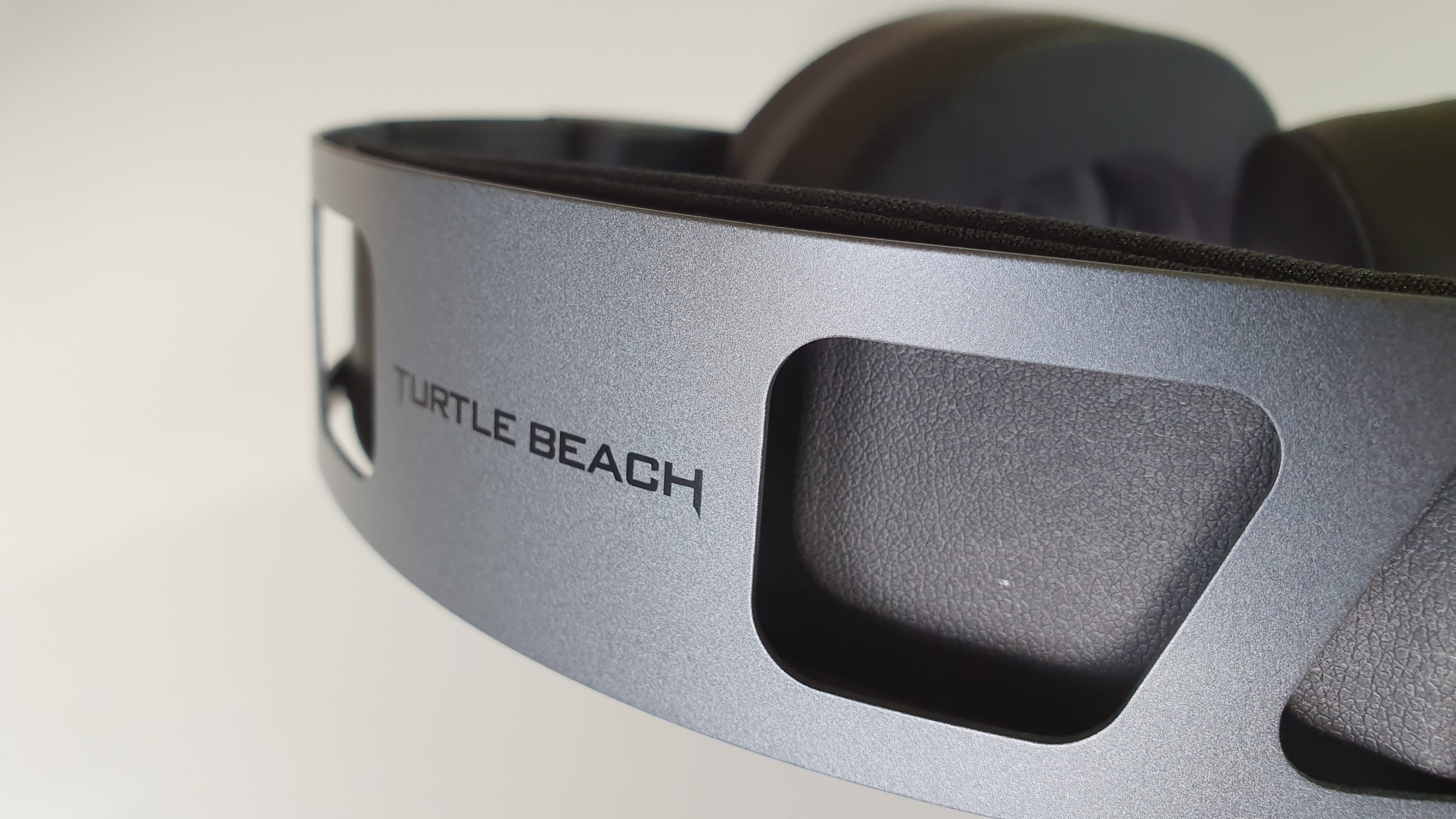 Tested Turtle Beach Elite Atlas Aero Gaming Headset