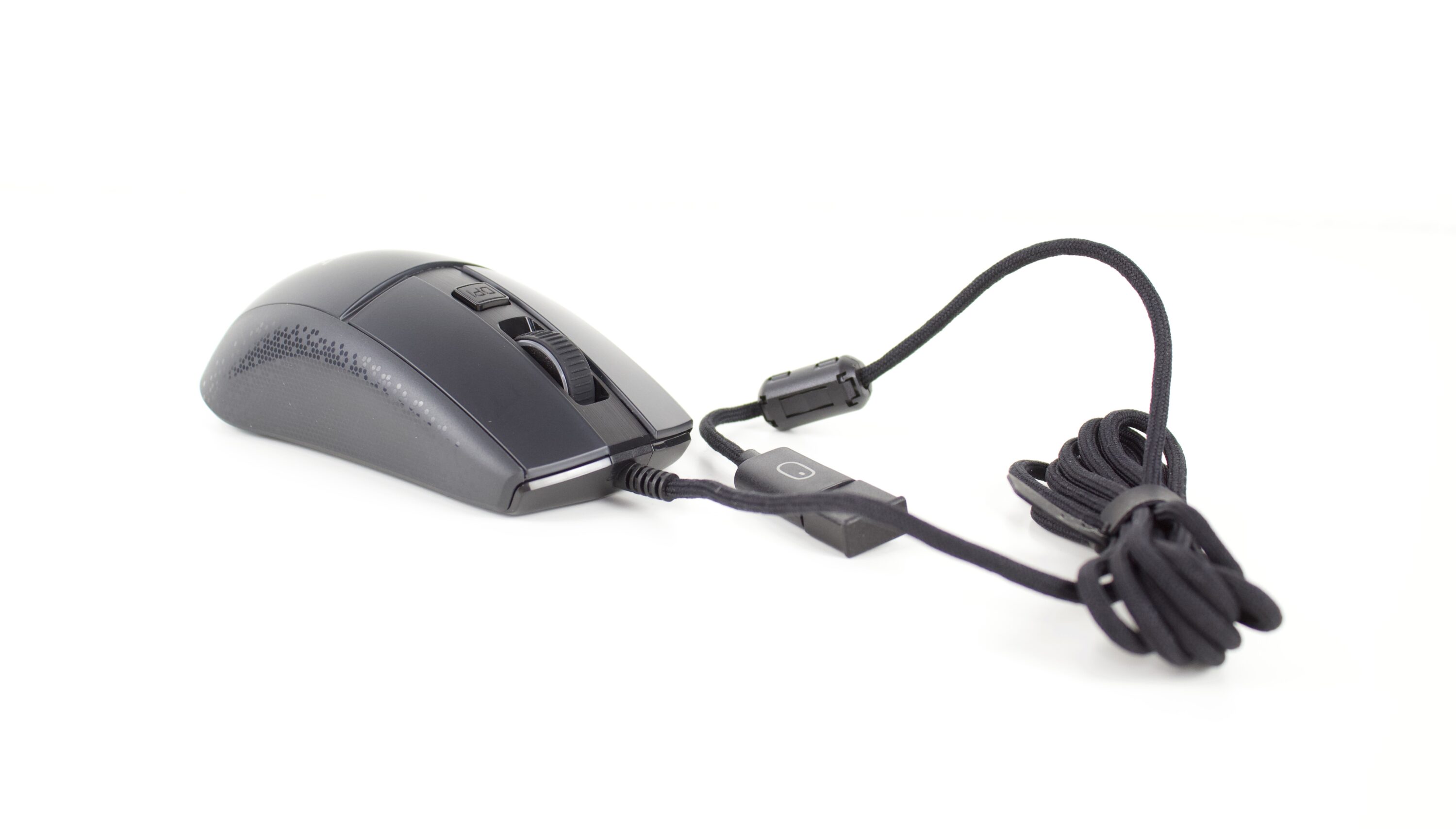 Roccat Burst Pro - The RGB lightweight in test