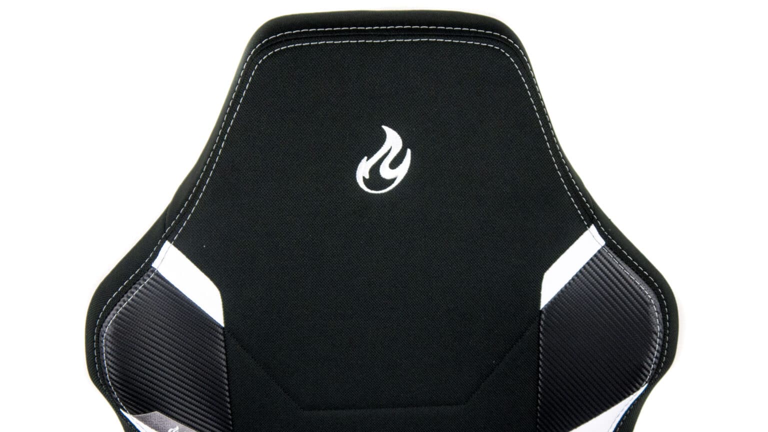 Ranger Cougar introduces gaming sofa