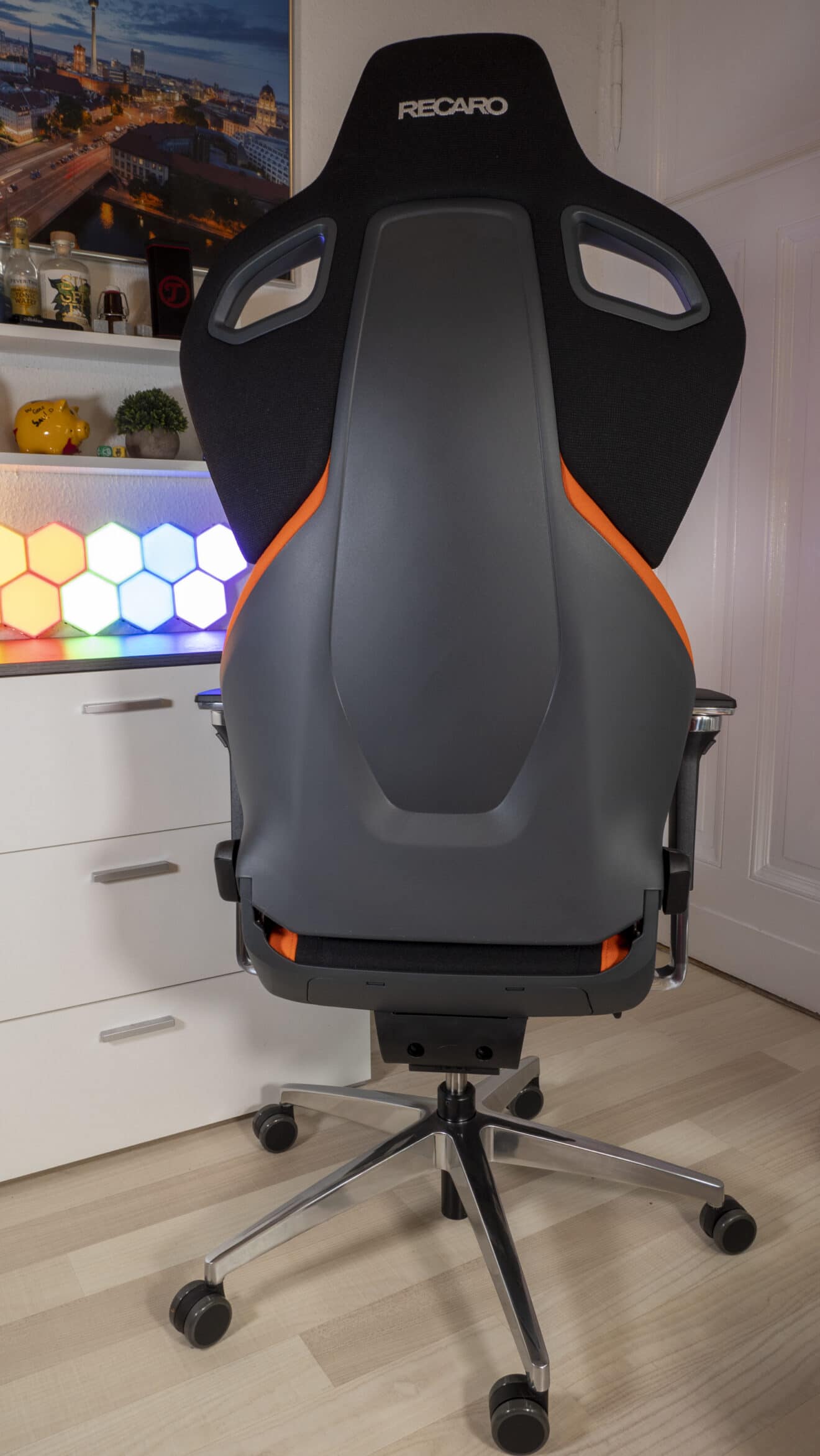 Recaro Gaming Exo FX Overpriced gaming chair or justified price?