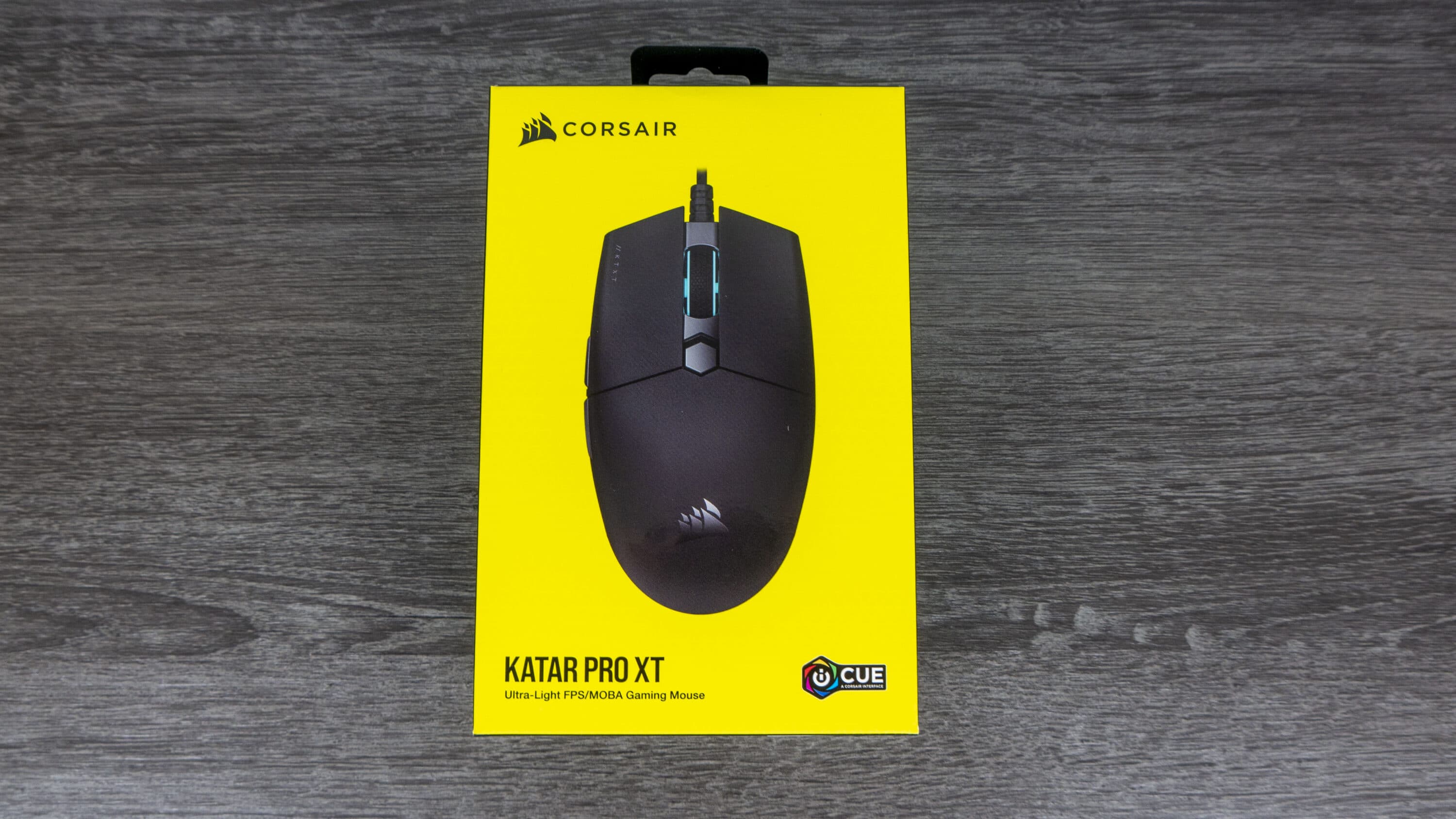 Corsair Katar Pro XT closed gaming mouse weighing 73 grams in test