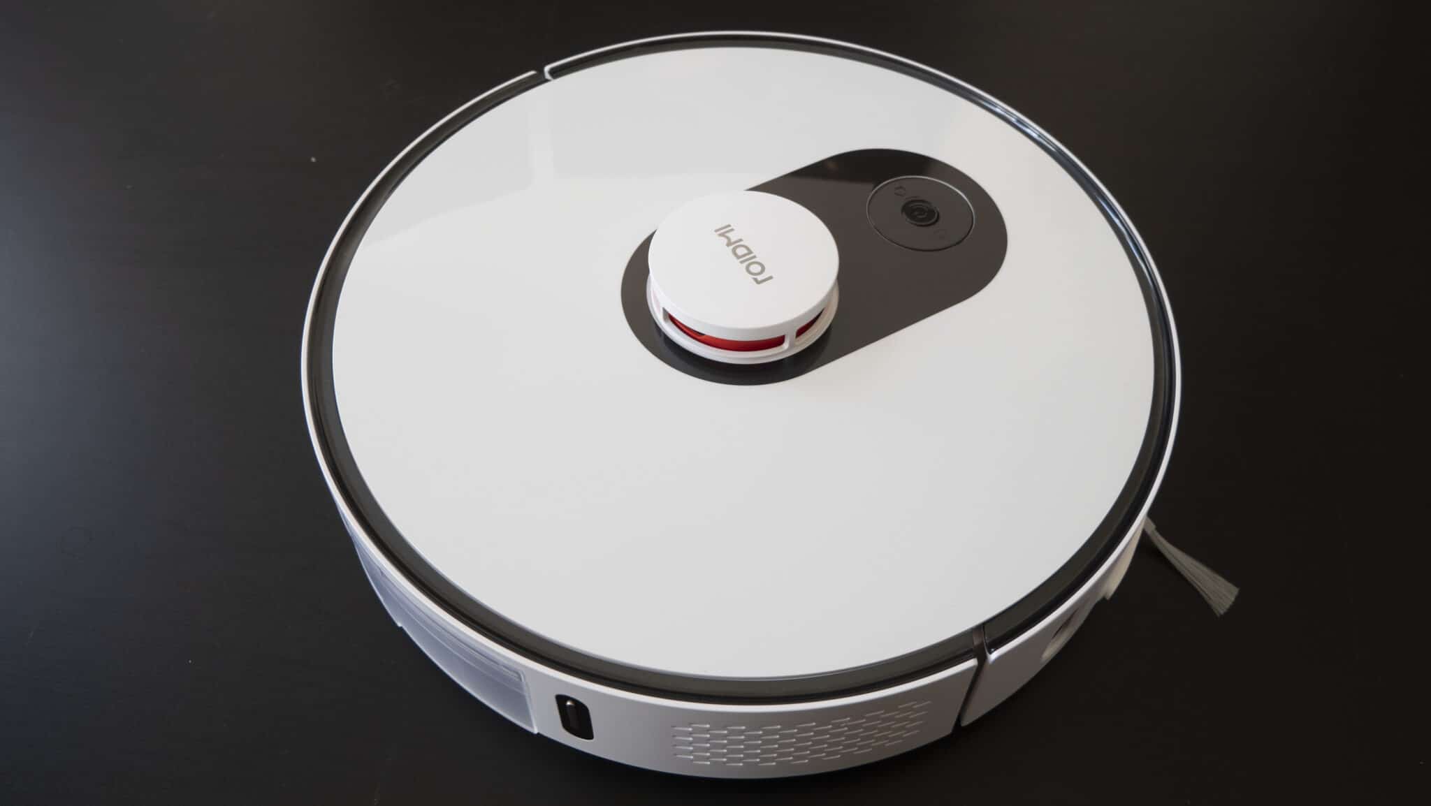 Roidmi Eve Plus The first robot vacuum cleaner from Xiaomi's partner