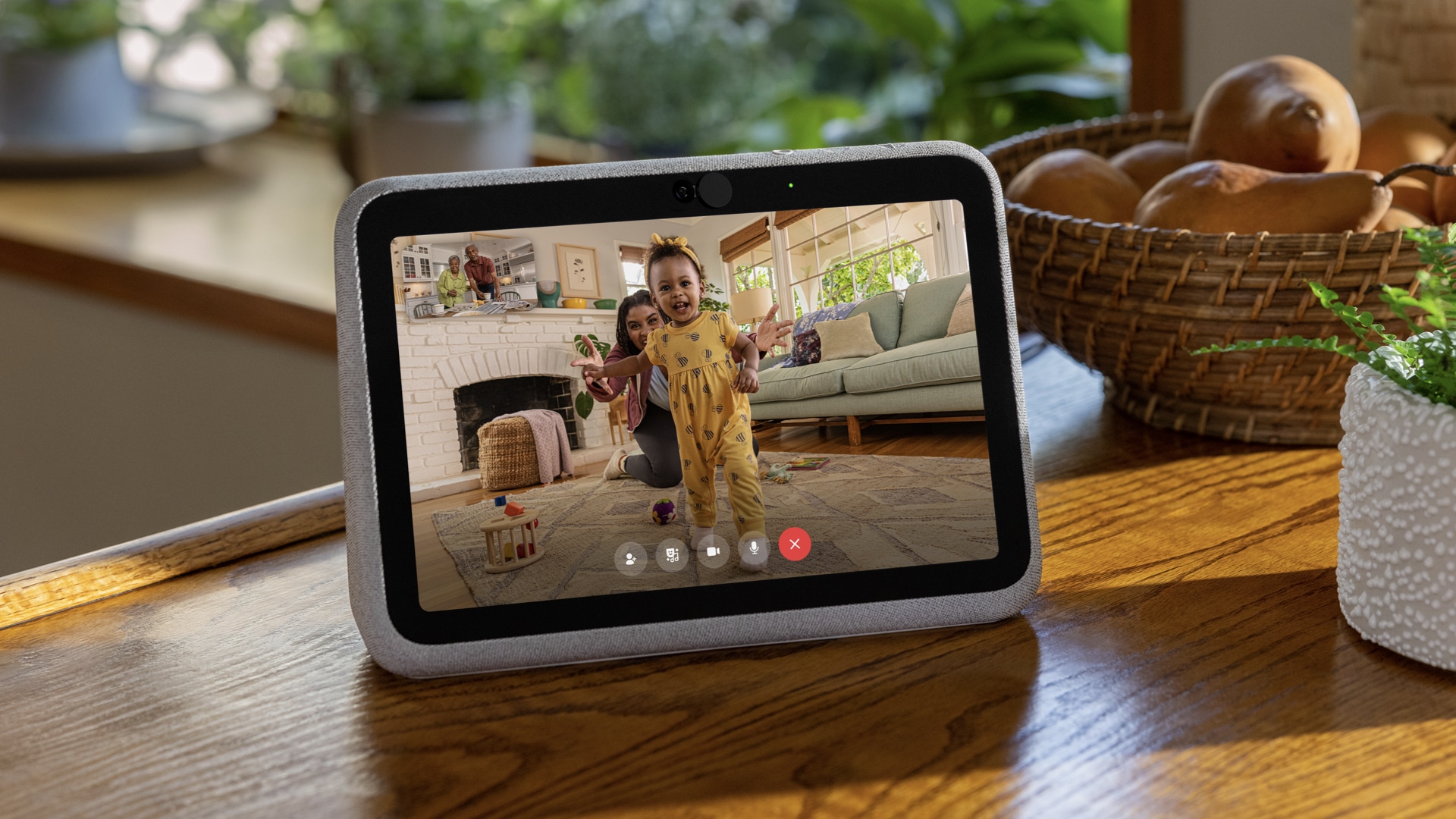Facebook introduces Portal Go and Portal+