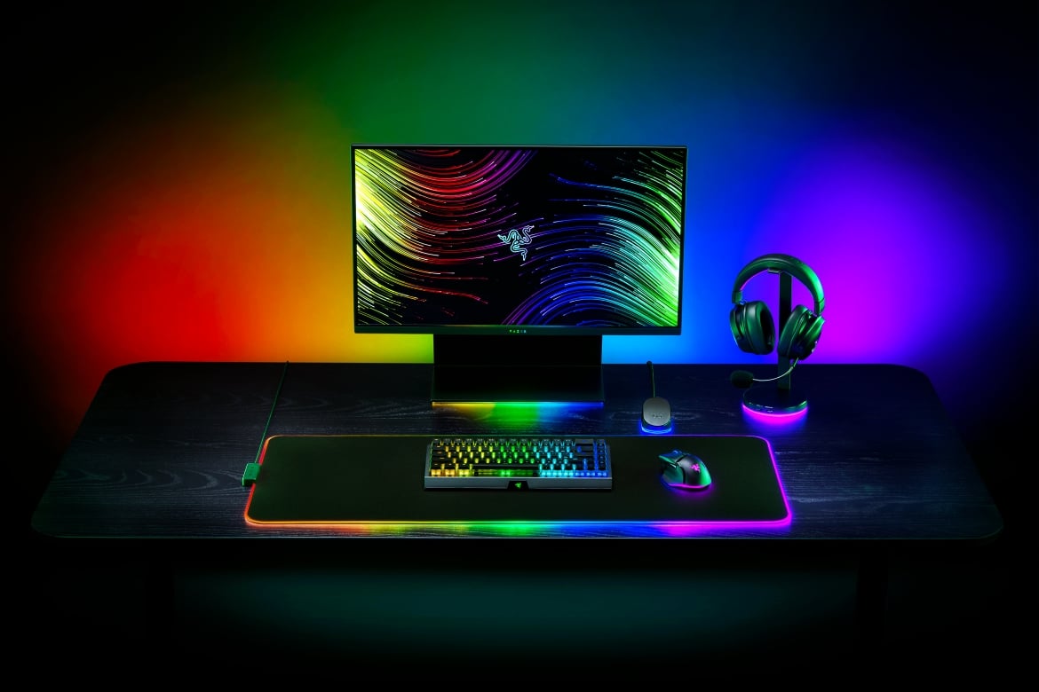 Razer Strider Chroma and Goliathus Chroma 3XL New gaming mouse pads