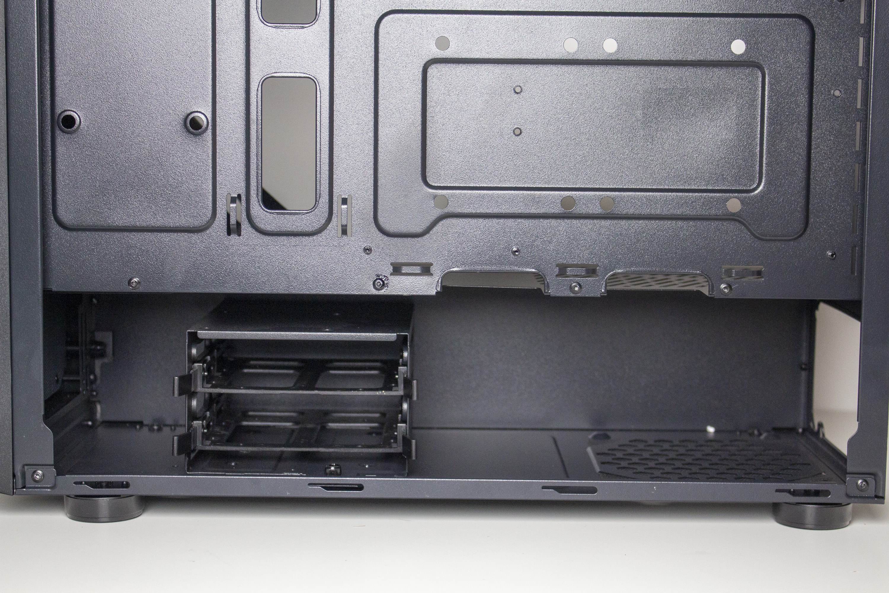 Cooler Master Elite 500 review Solid and simple midi tower