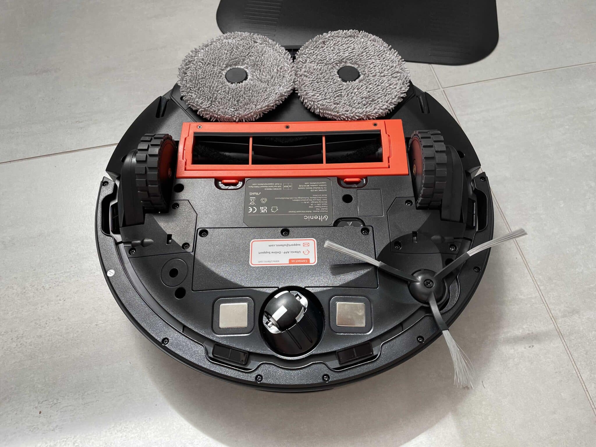 Ultenic TS1 test inexpensive vacuum robot with suction station
