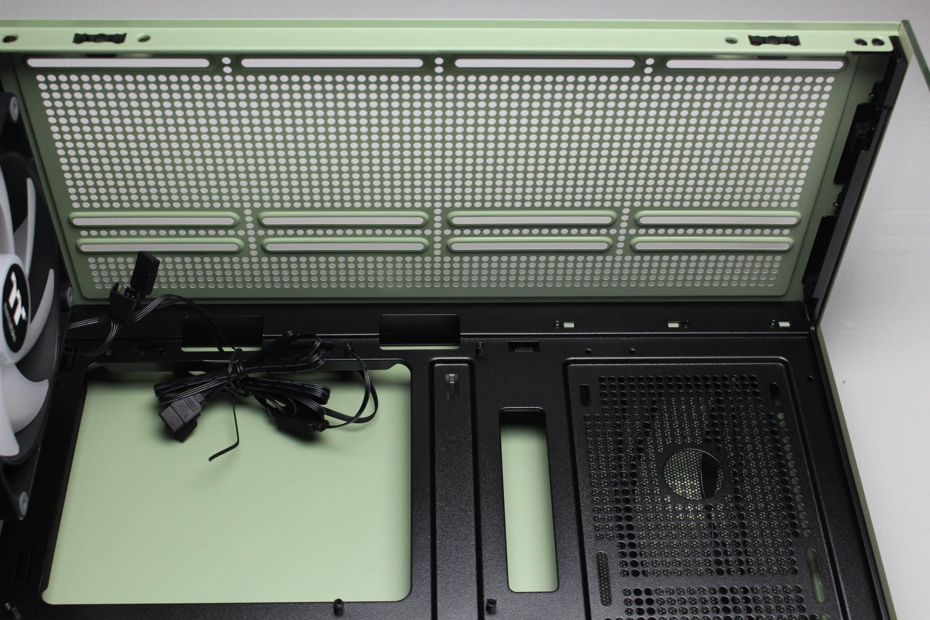 Thermaltake View 270 TG ARGB test - Midi tower provides deep insights