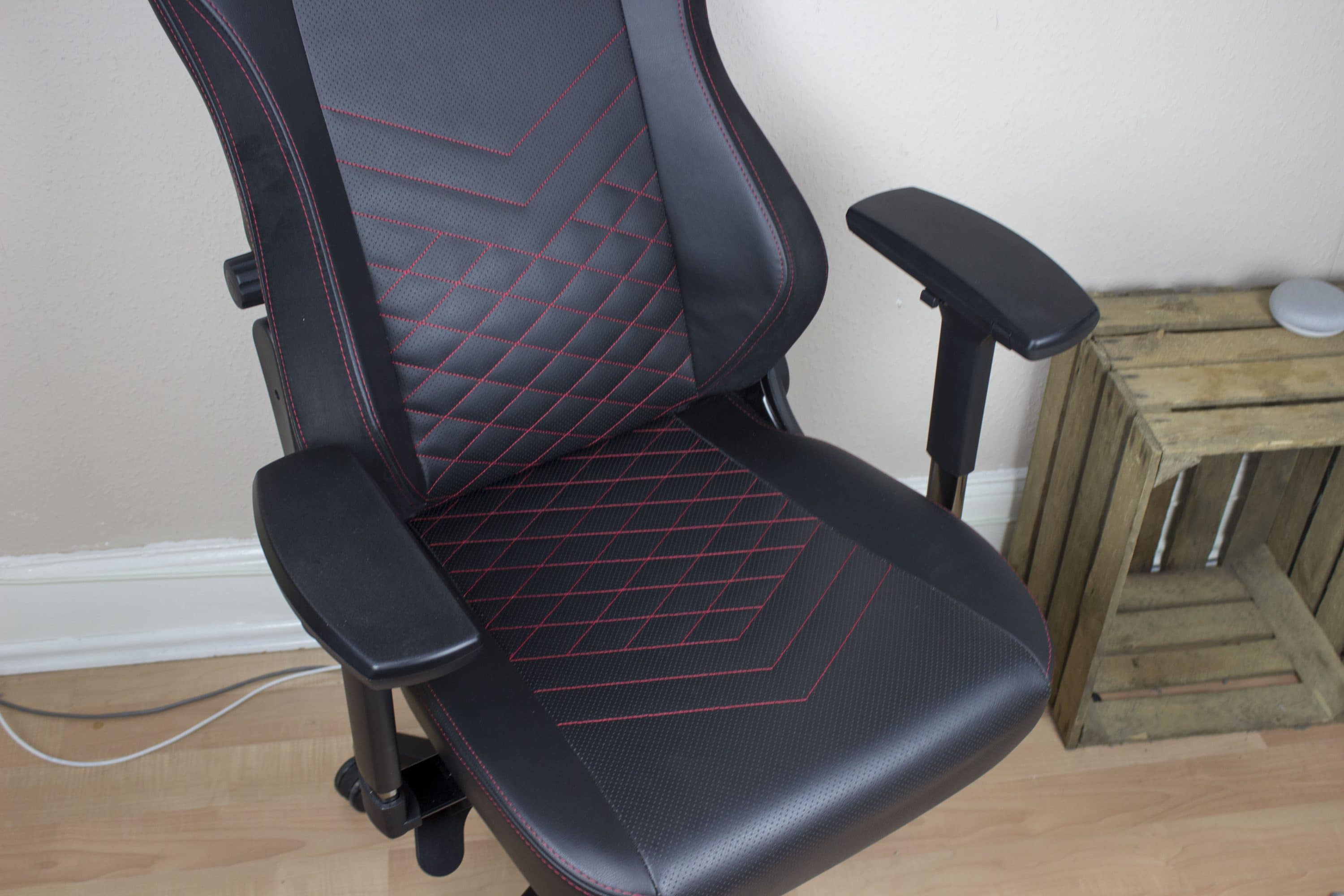 noblechairs HERO Test Der neue Thron unter den GamingStühlen?