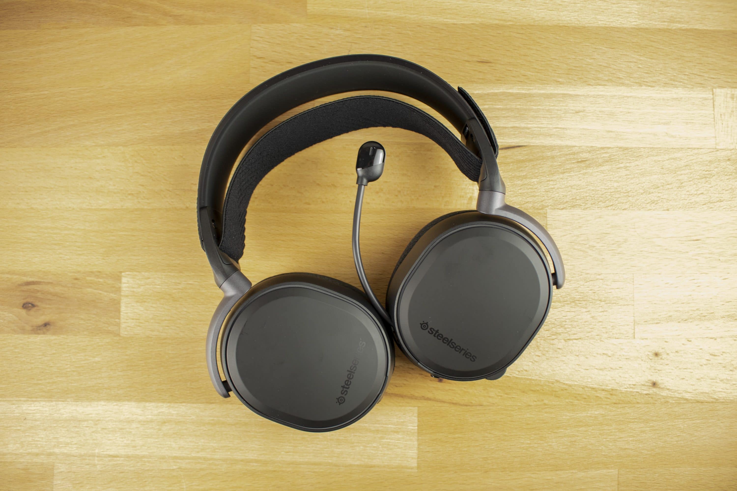 SteelSeries Arctis Pro Wireless The Wireless Professional Gaming