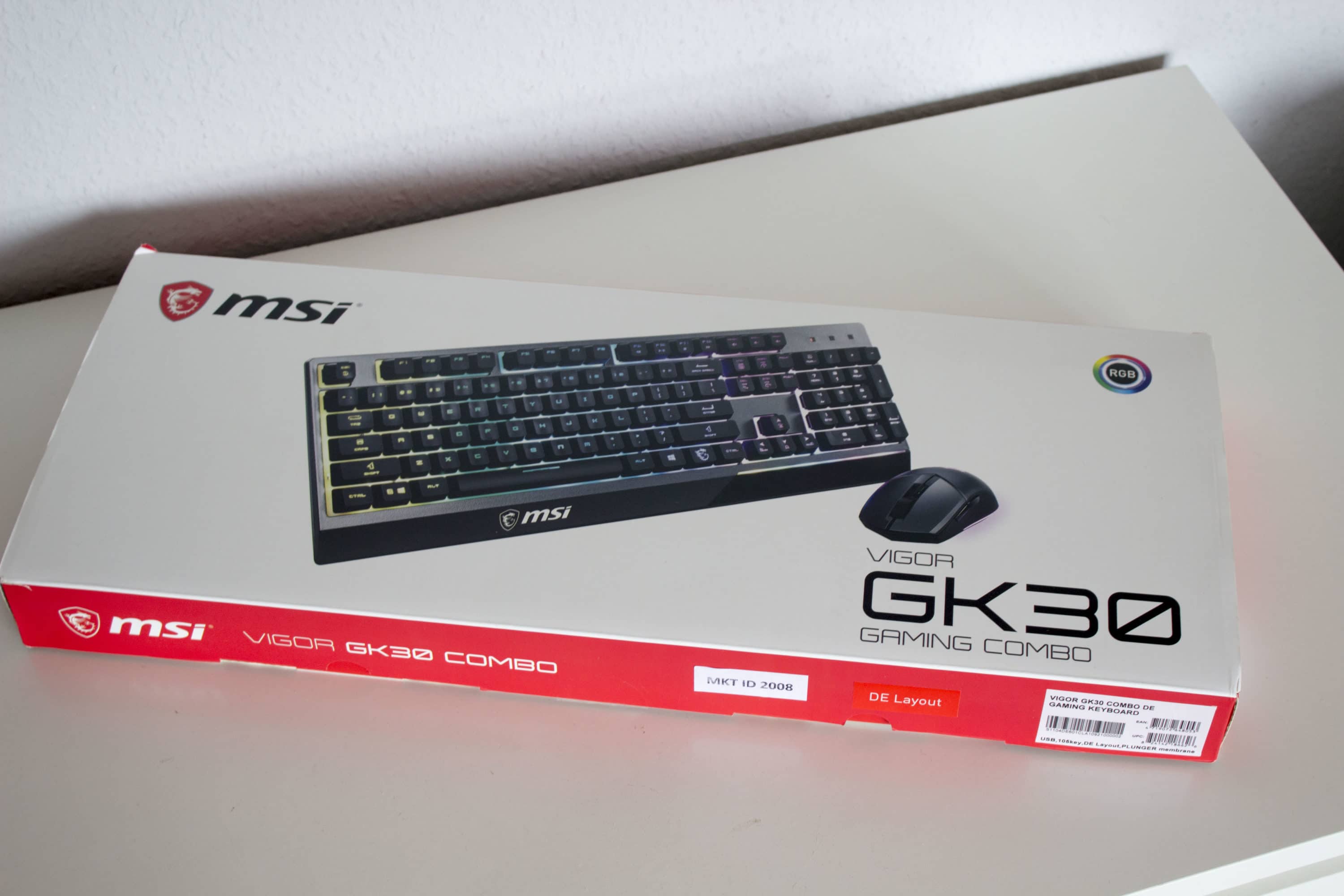 MSI CLUTCH GM11 Review The Gaming Mouse for the Average Gamer?