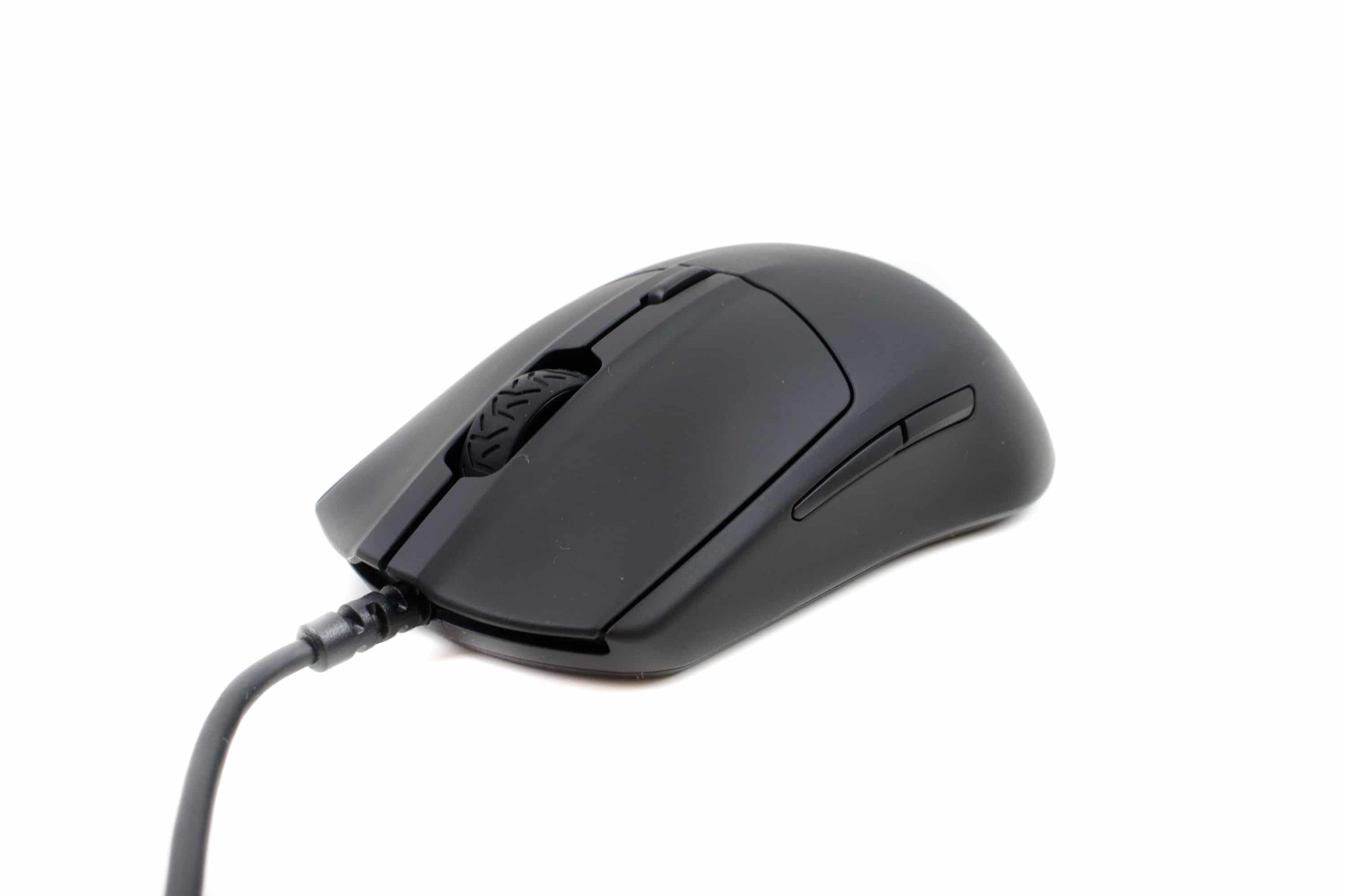 SteelSeries Rival 3 Small and affordable gaming rodent reviewed