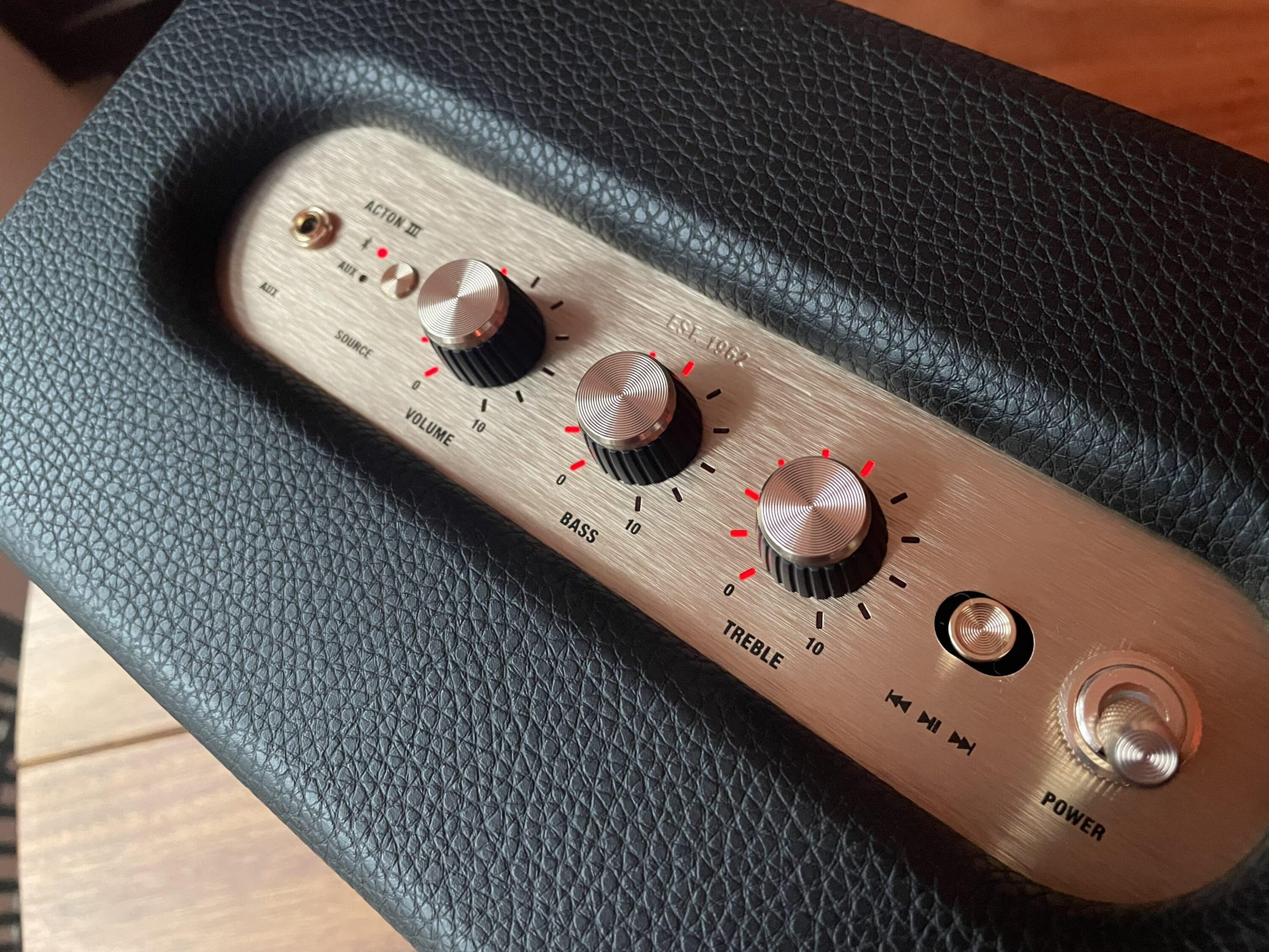 Marshall Acton III Test Modern speaker in vintage garb