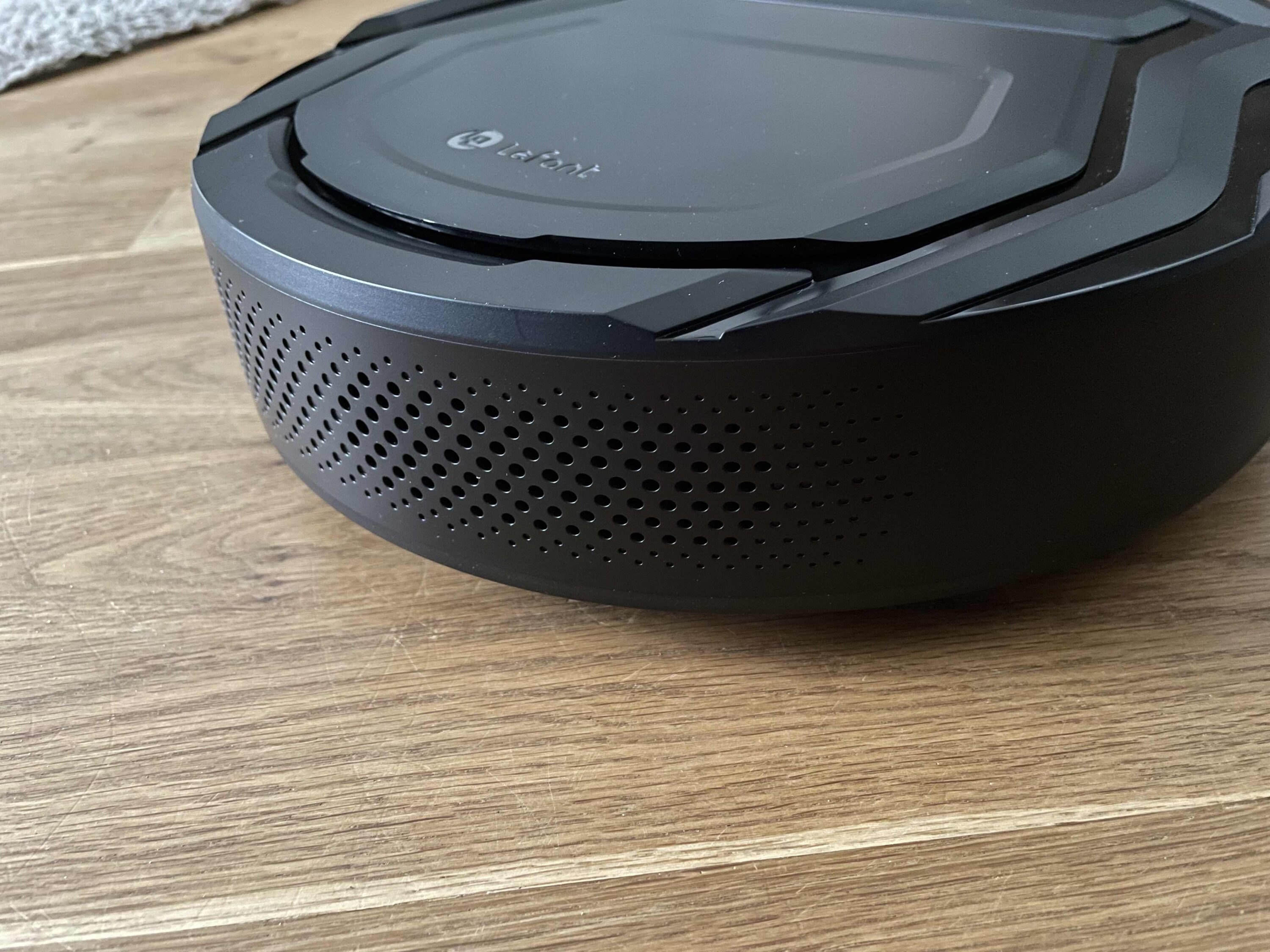 Lefant M210 Pro test: good vacuum robot without frills