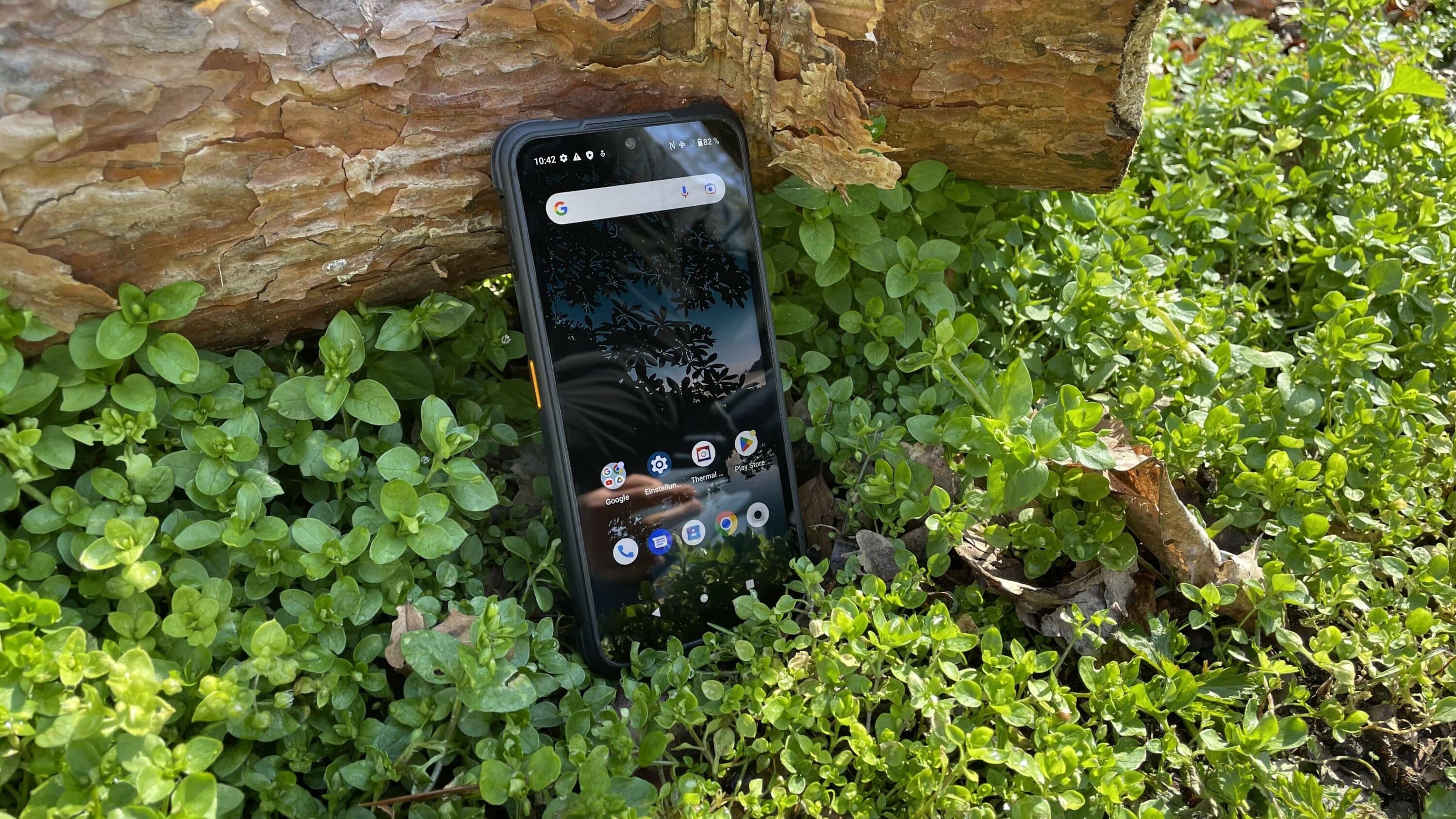 AGM G2 Guardian review: Perfect survival smartphone?