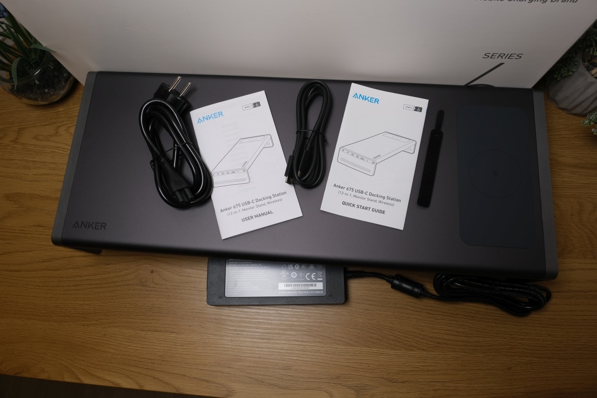 Anker 675 review: Practical docking station including monitor stand