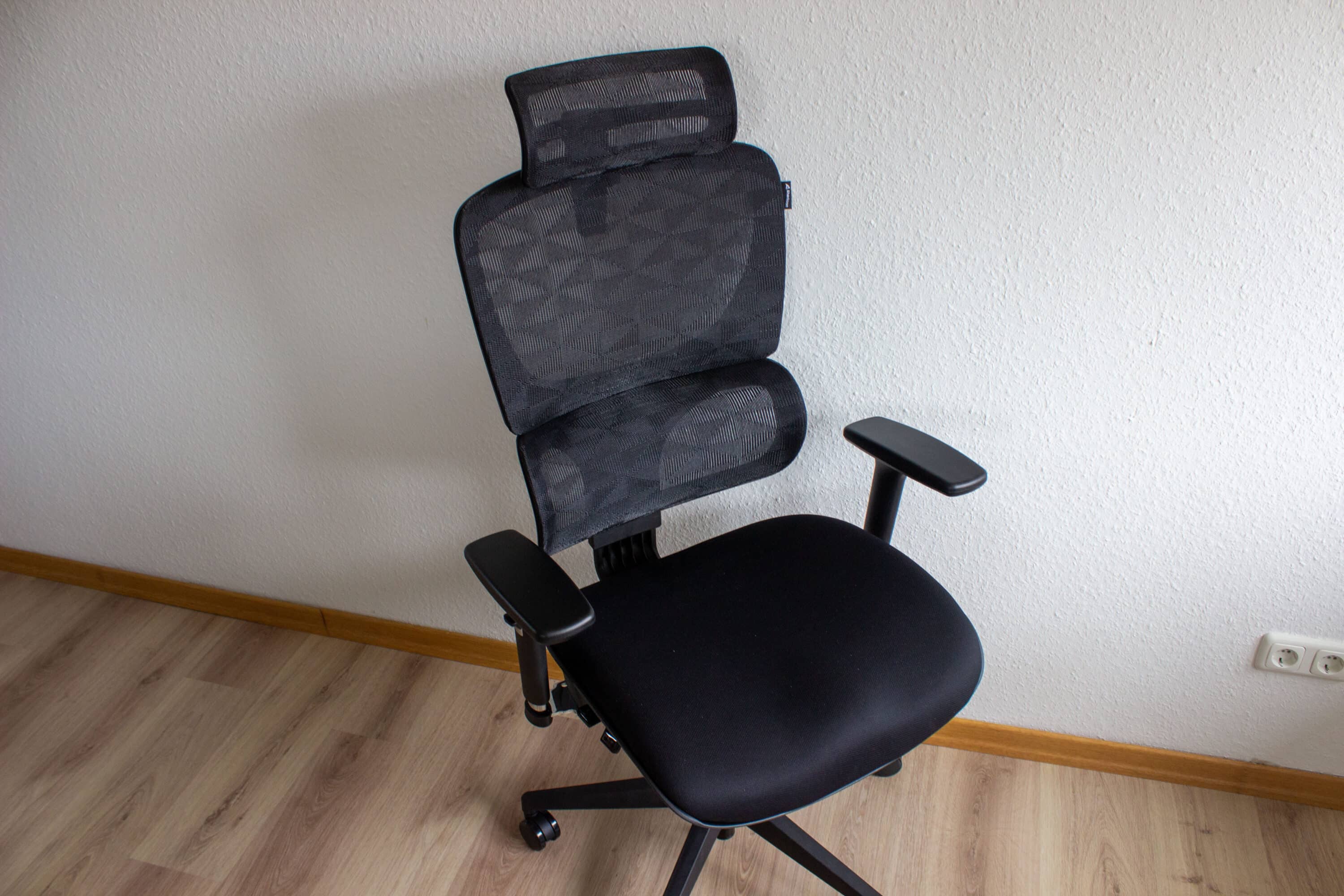 Sharkoon OfficePal C30 in test Simple office chair