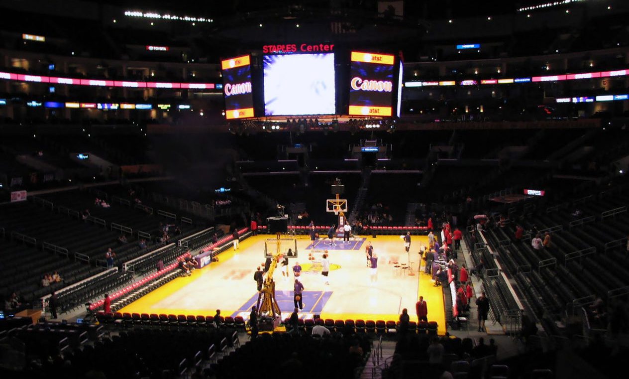 LA Lakers & Clippers Staples Center Guide Basketball Tripper