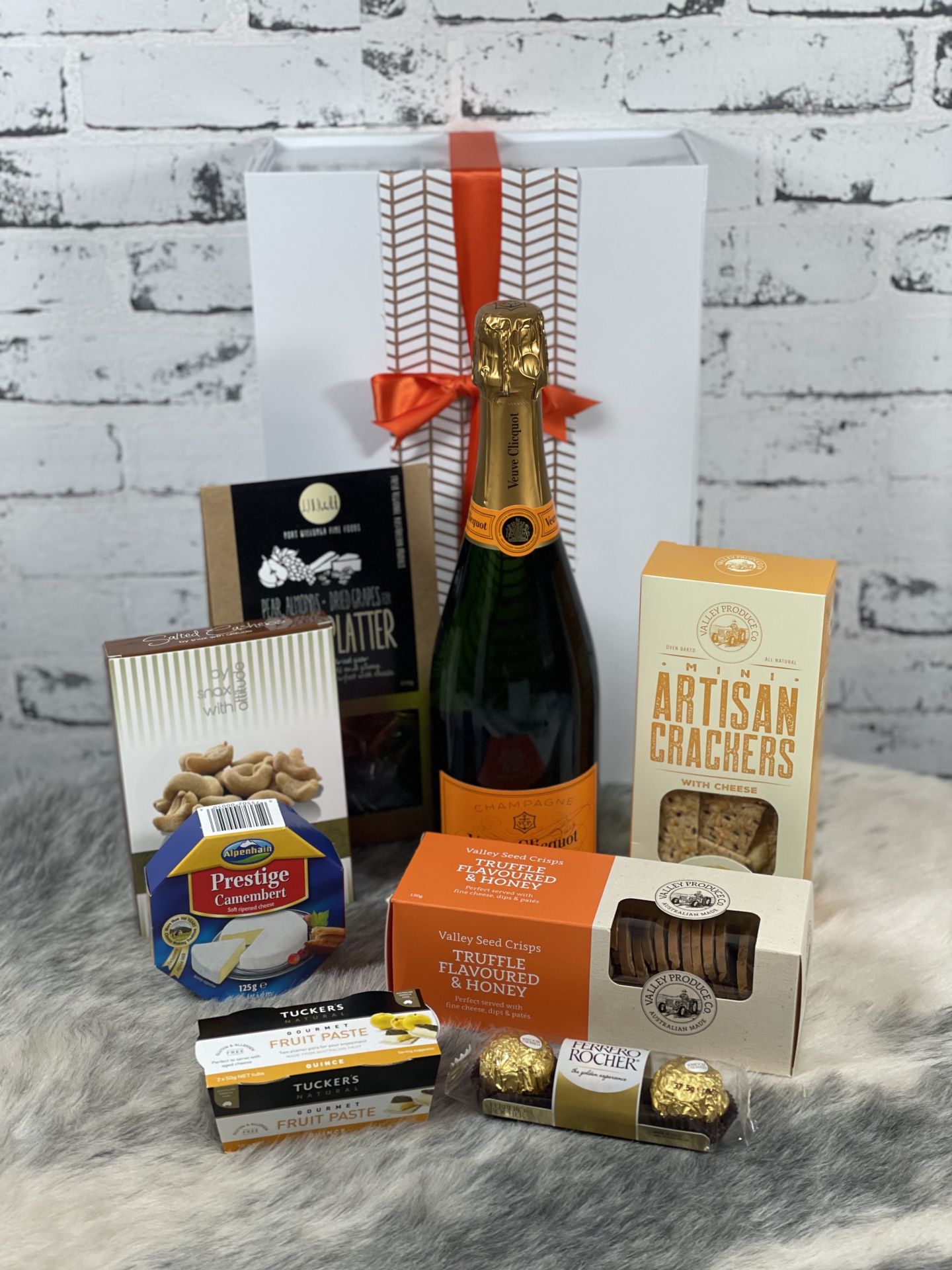 Veuve Gift Box