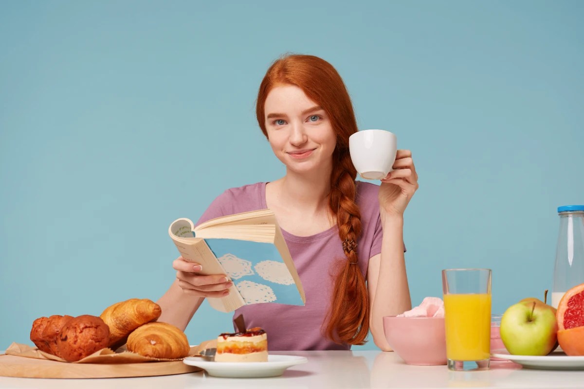 Eating and Reading at the Same Time Pros and Cons Basmo