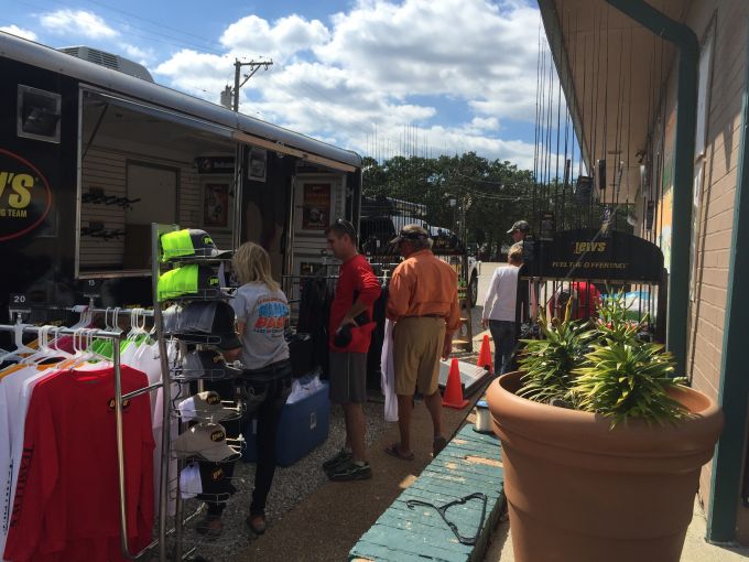 Big Bass Bash Rods N Reels Lews At Fitz Fishing Osage Beach Bassing Bob