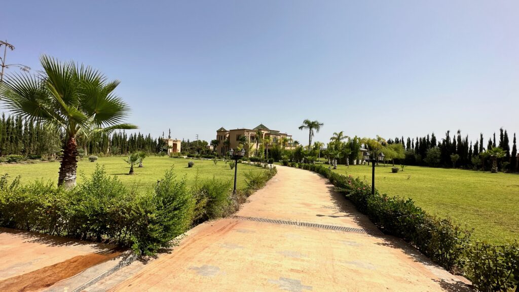 MARRAKECH, MOROCCO PROPERTIES VILLA PARTENER TO SELL, BUY OR RENT