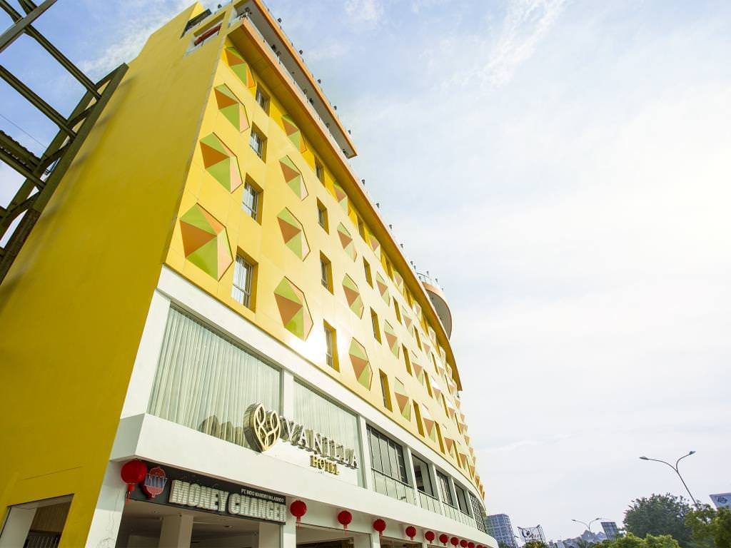 Vanilla Hotel Batam Package with Ferry