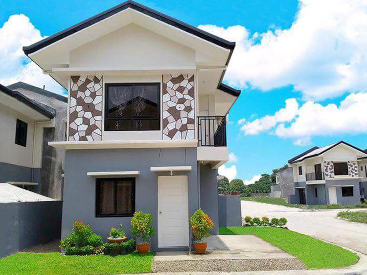 Mercedes Homes House and Lot for Sale Batangas House and Lot For Sale / For Rent in Lipa