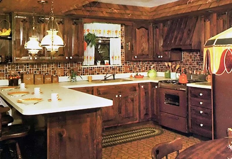 1980s White Melamine Kitchen With The Oak Trim Matttroy