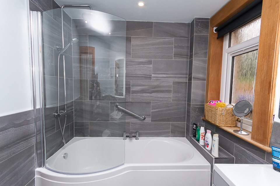 Modular Bathroom Furniture in Bannockburn Bathroom Centre