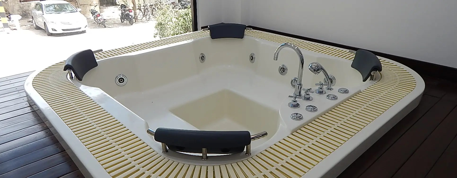 Bathtub Manufacturer Jacuzzi & Steam Bath SupplierEUROSTAN