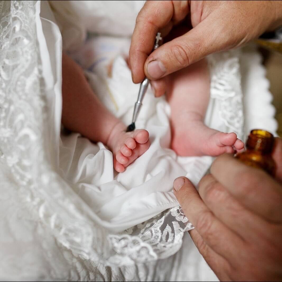 How to baptize a baby in a catholic church? Catholic Baptism