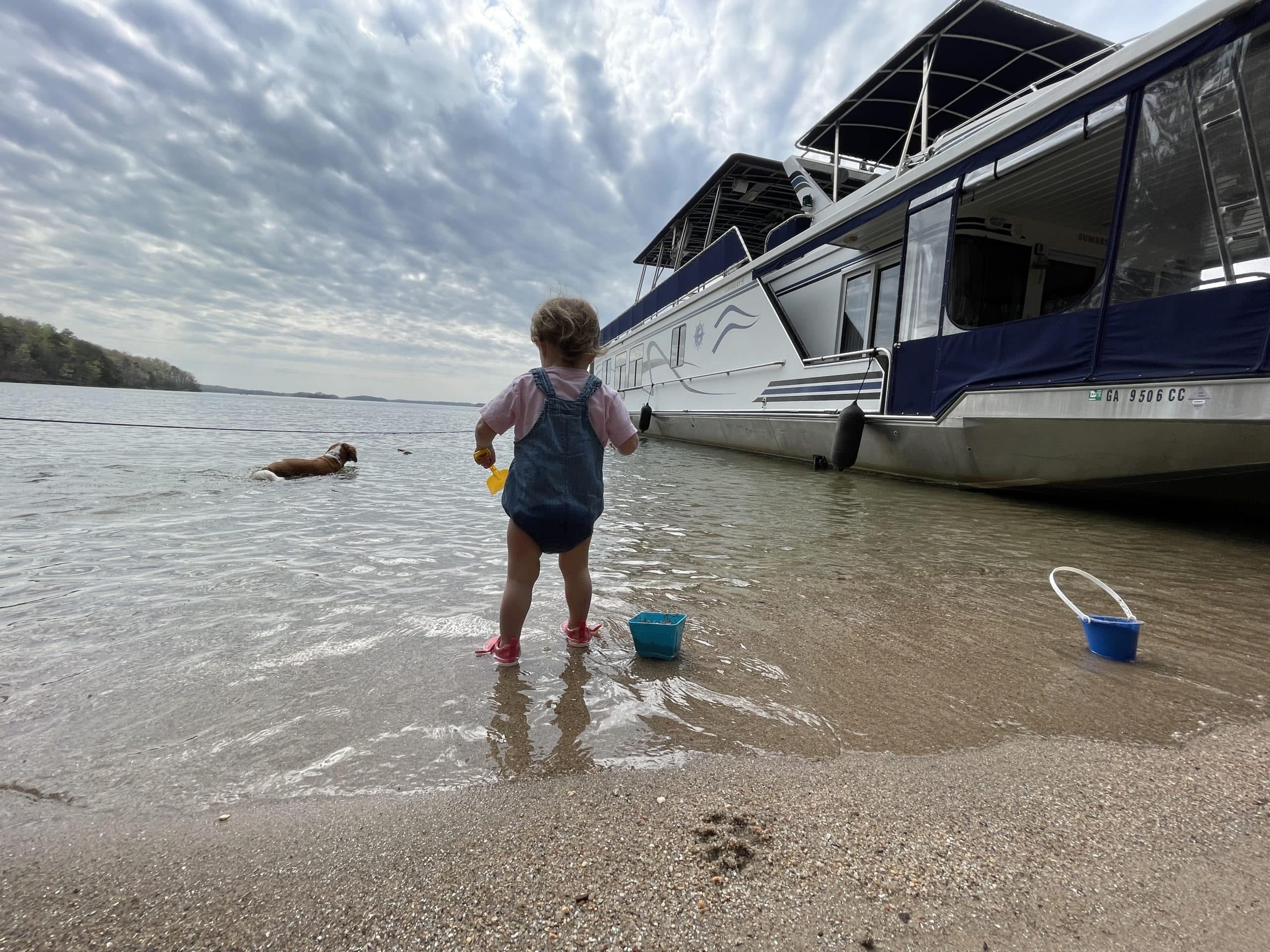 The Kitchens Power Houseboat Life with Battle Born Batteries