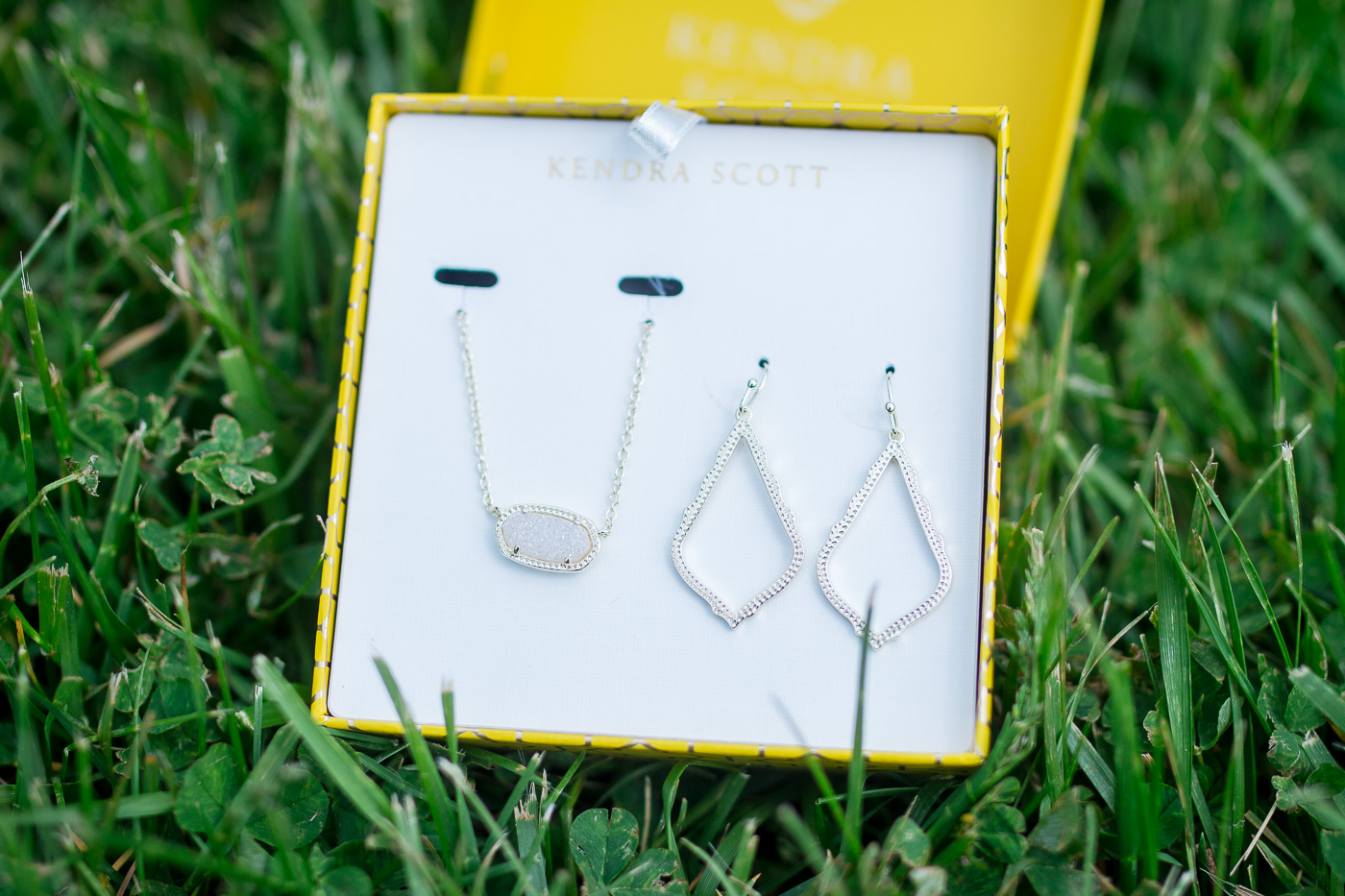 Kendra Scott Gift Set Baubles to Bubbles
