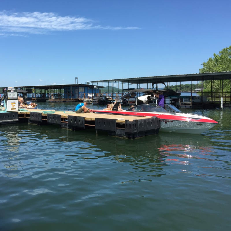 SHIP STORE Baxter Marina on Table Rock Lake