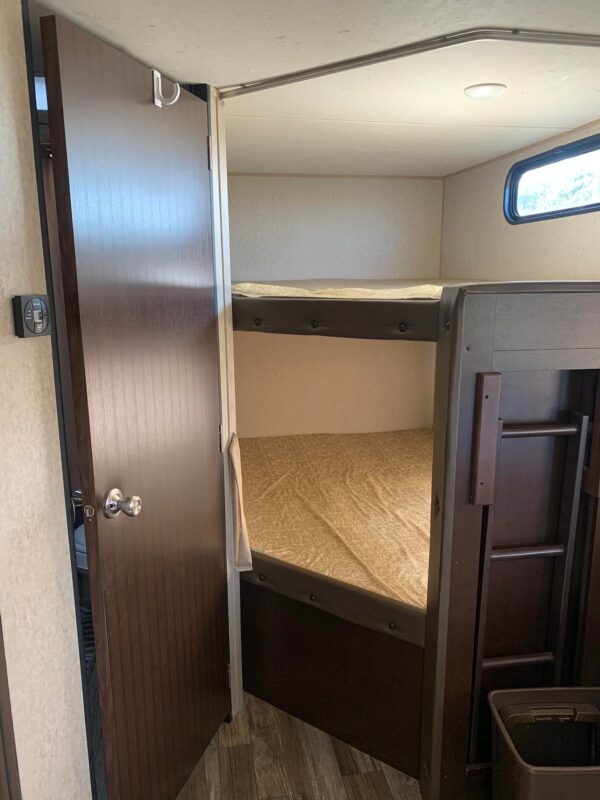 RV Space and RV Rentals Bay Vista RV Park at Magnolia Beach