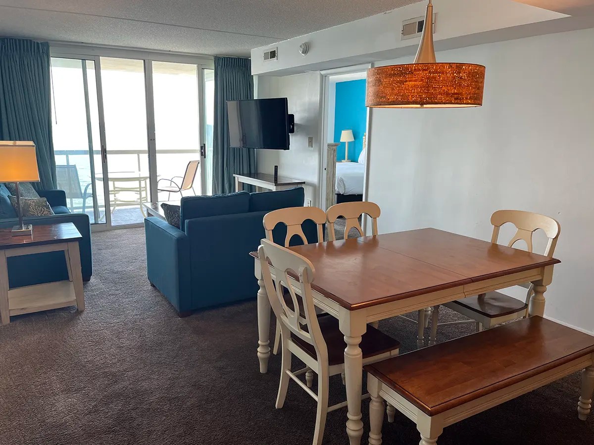 Senior Week Rentals Bay Club Resort