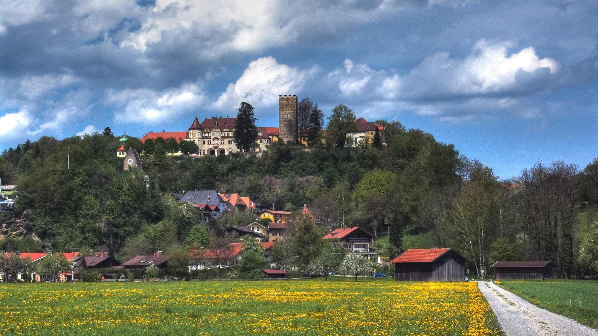 Neubeuern in der Region Rosenheimer Land Chiemsee Chiemgau Wendelstein