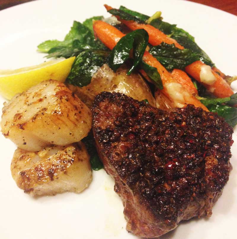 Powder Keg Pub & Seafood Cafe Bay Front Chamber