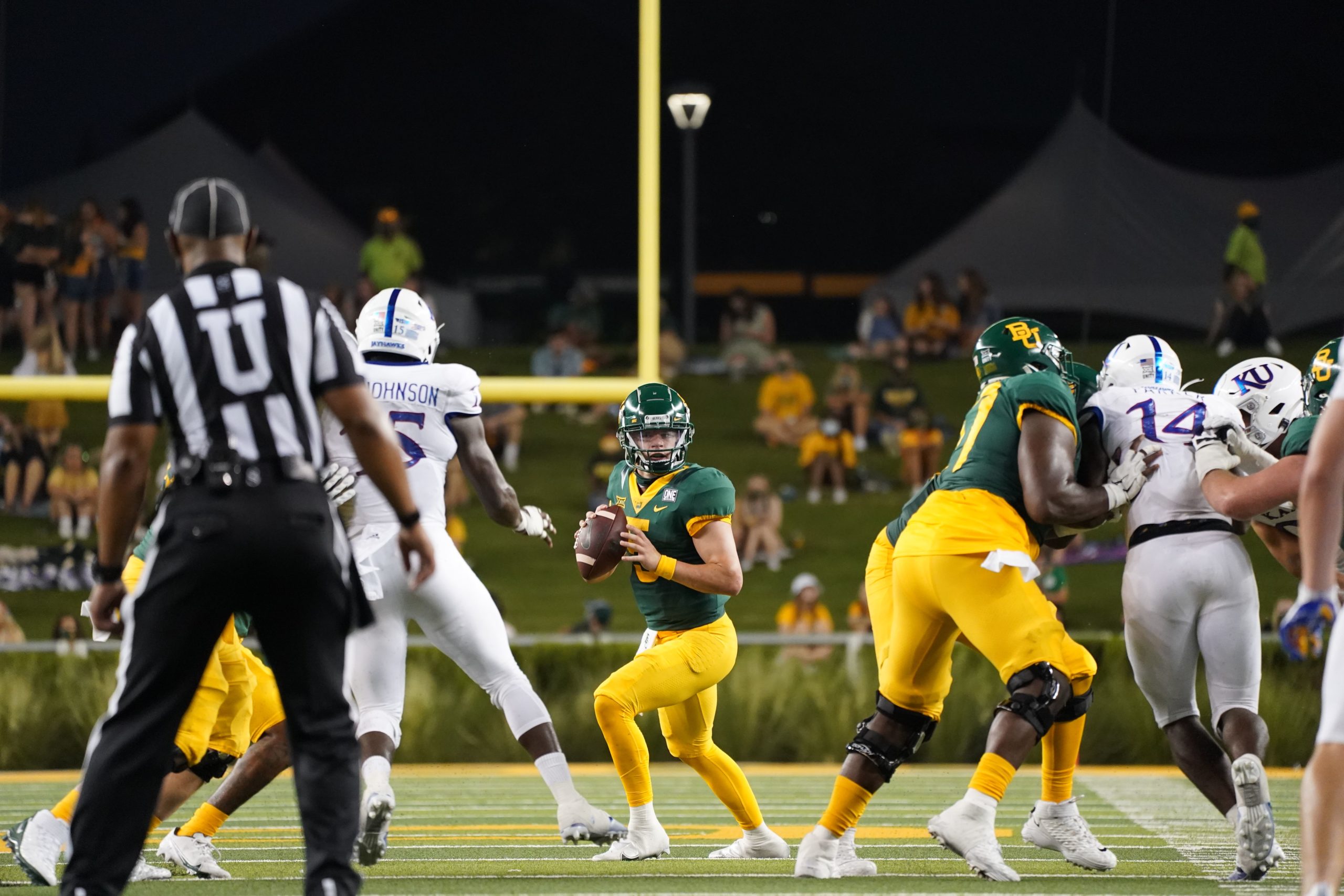 Baylor football hits practice field after outbreak, set to take on