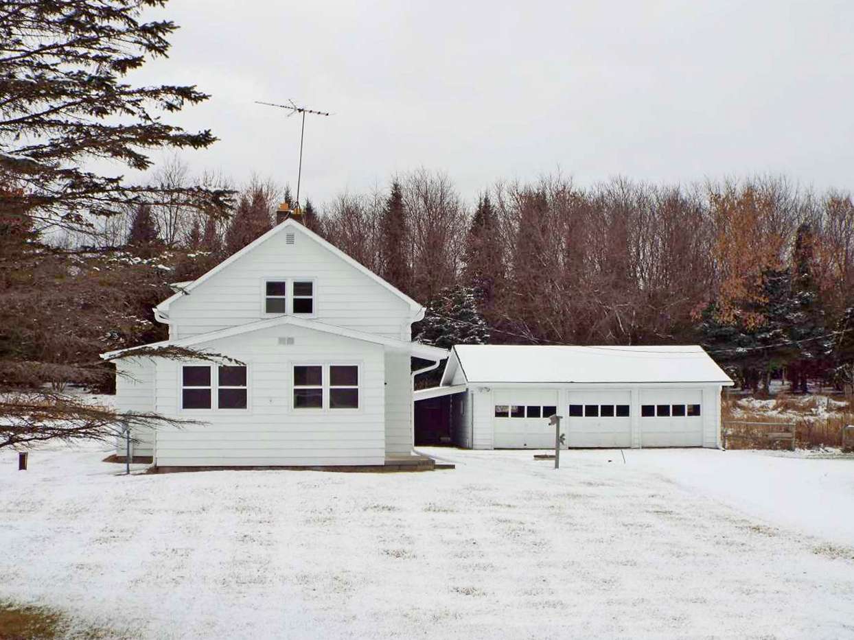 River Rd. Suring, WI 10 acres! BayView Real Estate Inc