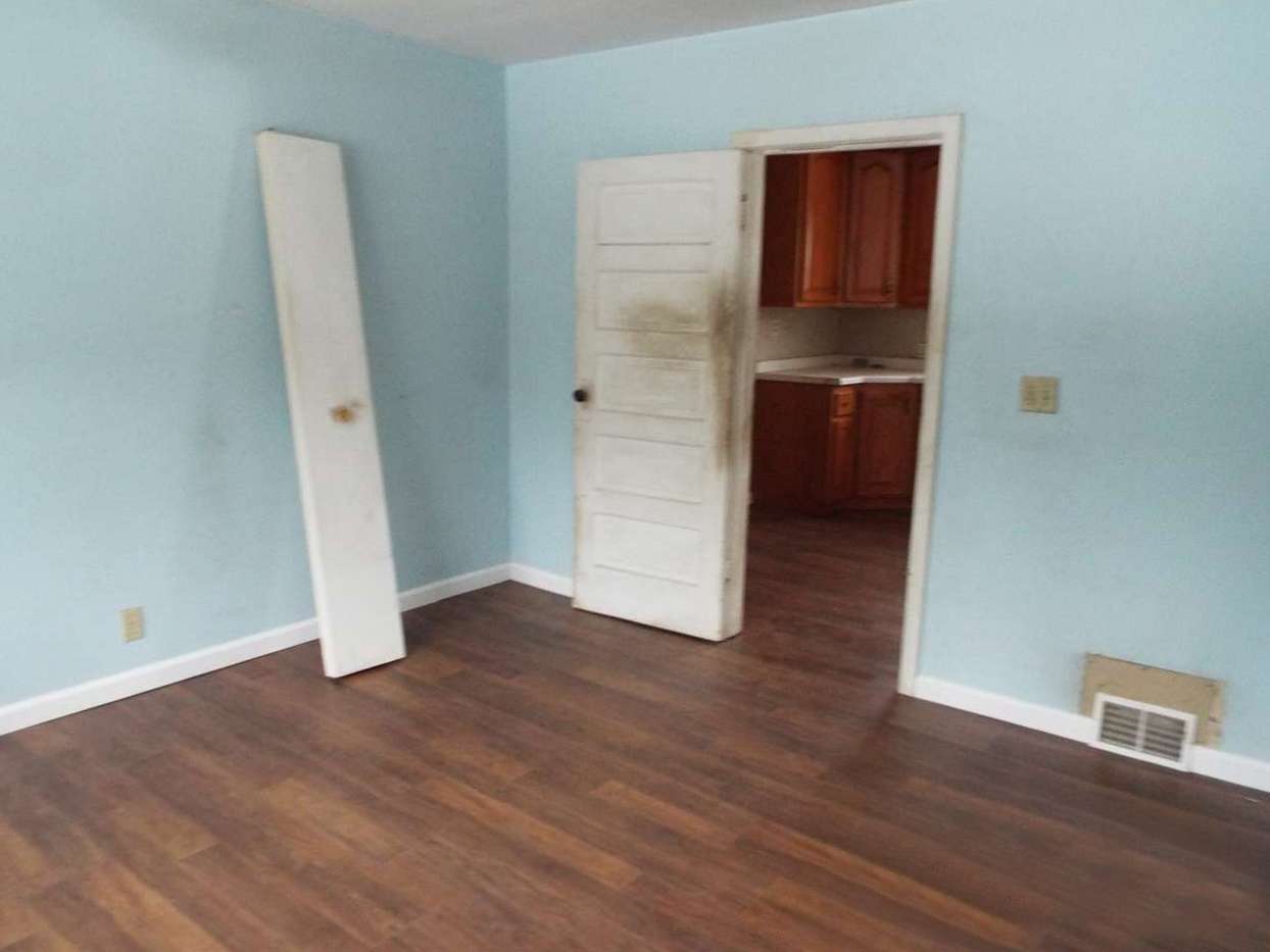 River Rd. Suring, WI 10 acres! BayView Real Estate Inc