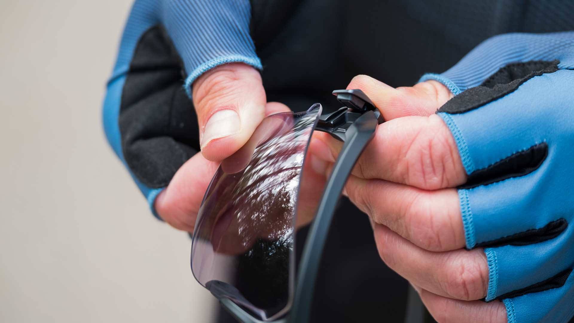 Impulse Reader PH Photochromic Cycling Glasses BBB Cycling