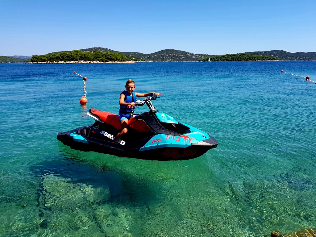 RENT A JET SKI Jezera BBJezera