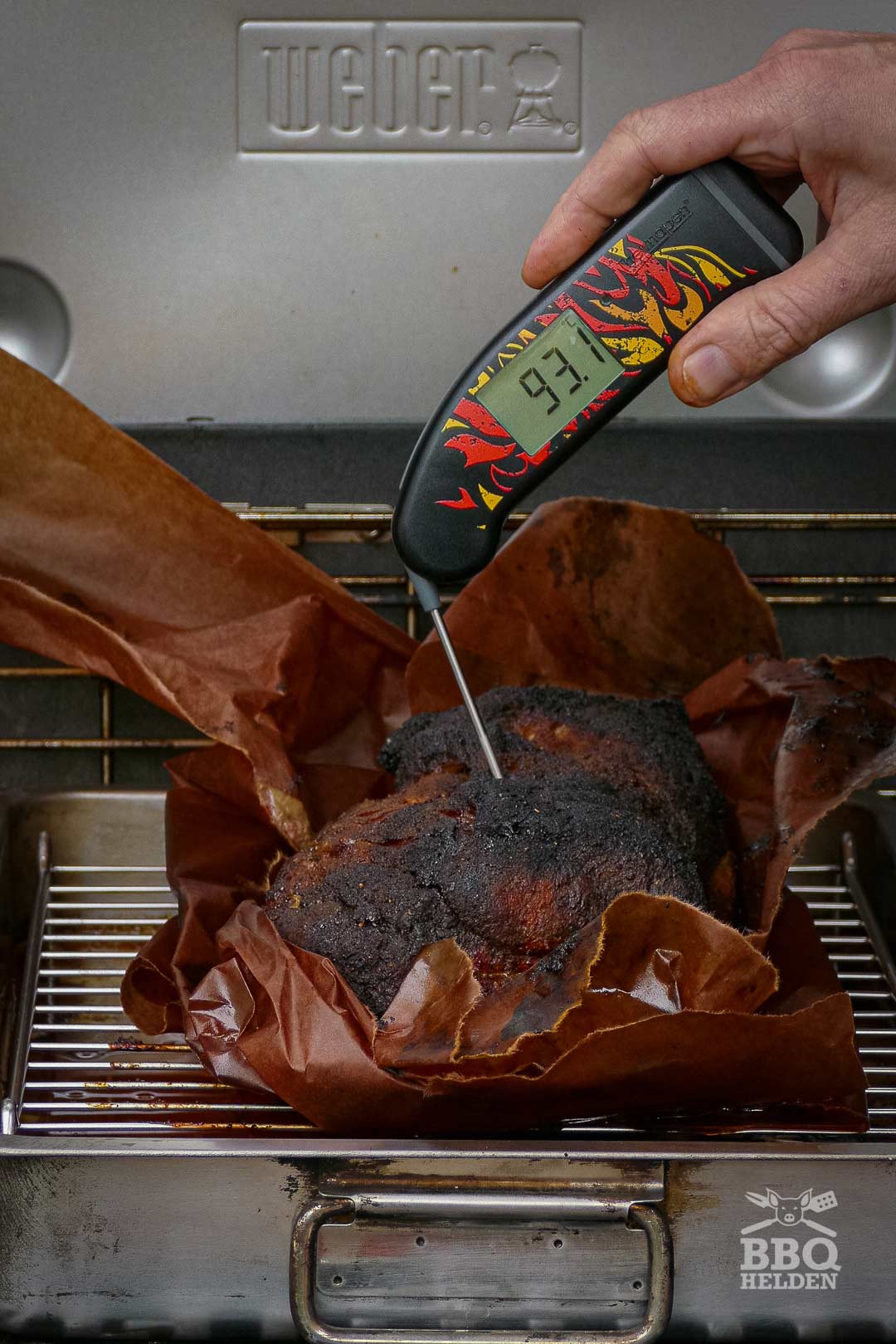 How to make pulled pork on a gas grill BBQHeroes
