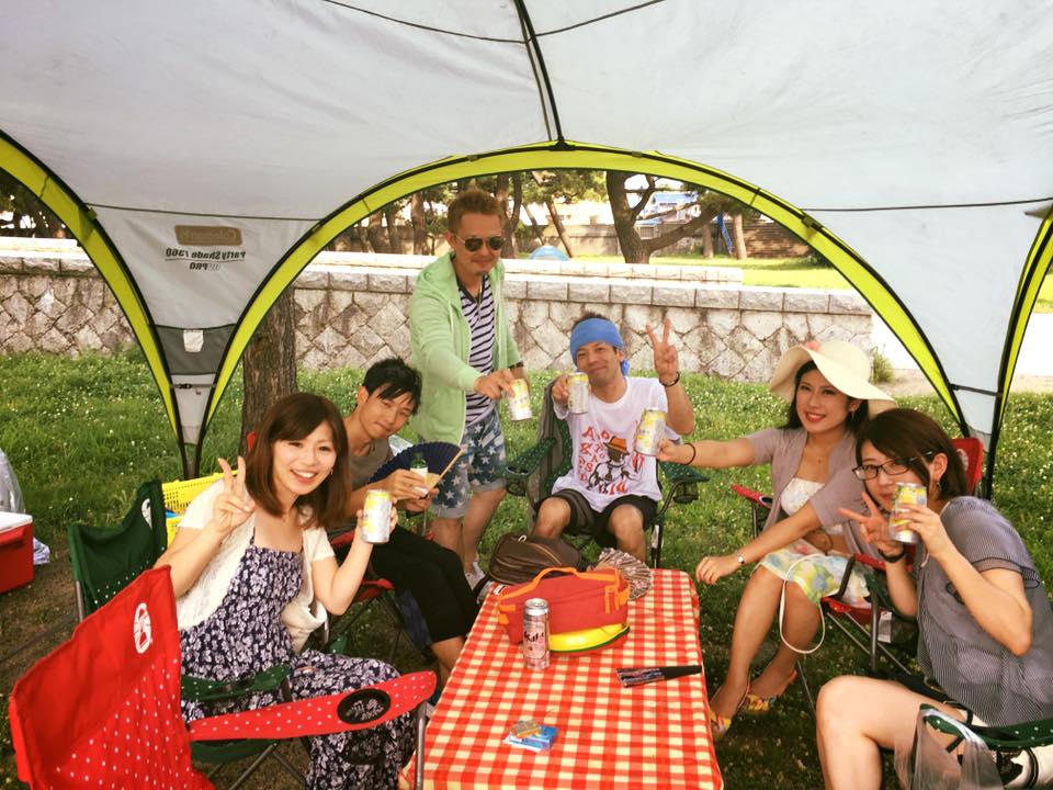 二色の浜へ全国から集合して大阪BBQ 大阪で手ぶらレンタルバーベキューならアップグリル 大阪で手ぶらレンタルバーベキューならアップグリル