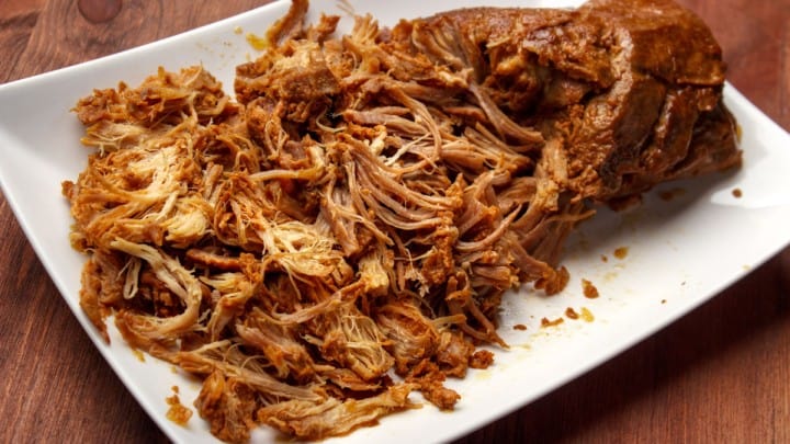 How To Keep Pulled Pork Warm And Moist Before Serving - Bbq Host