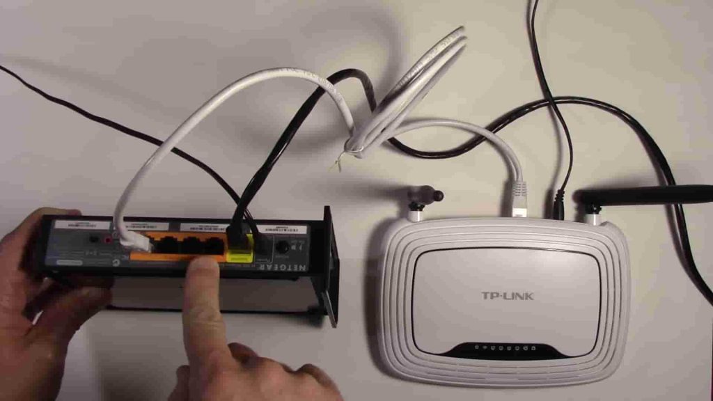 How to Daisy Chain Routers? [Improve Signal Strength]