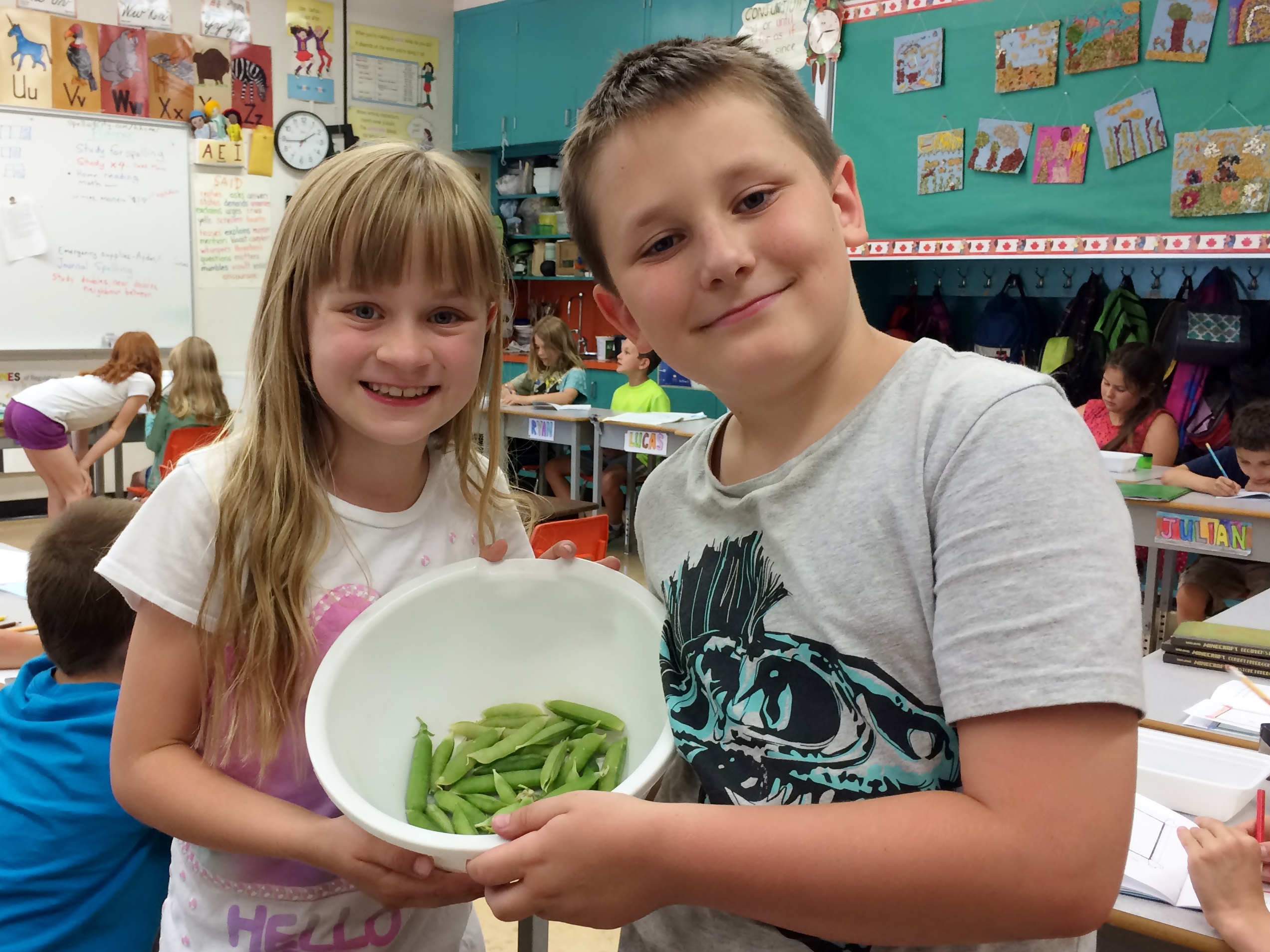 Mini Food Grants Help BC Teachers Introduce Food in a Fun & Positive