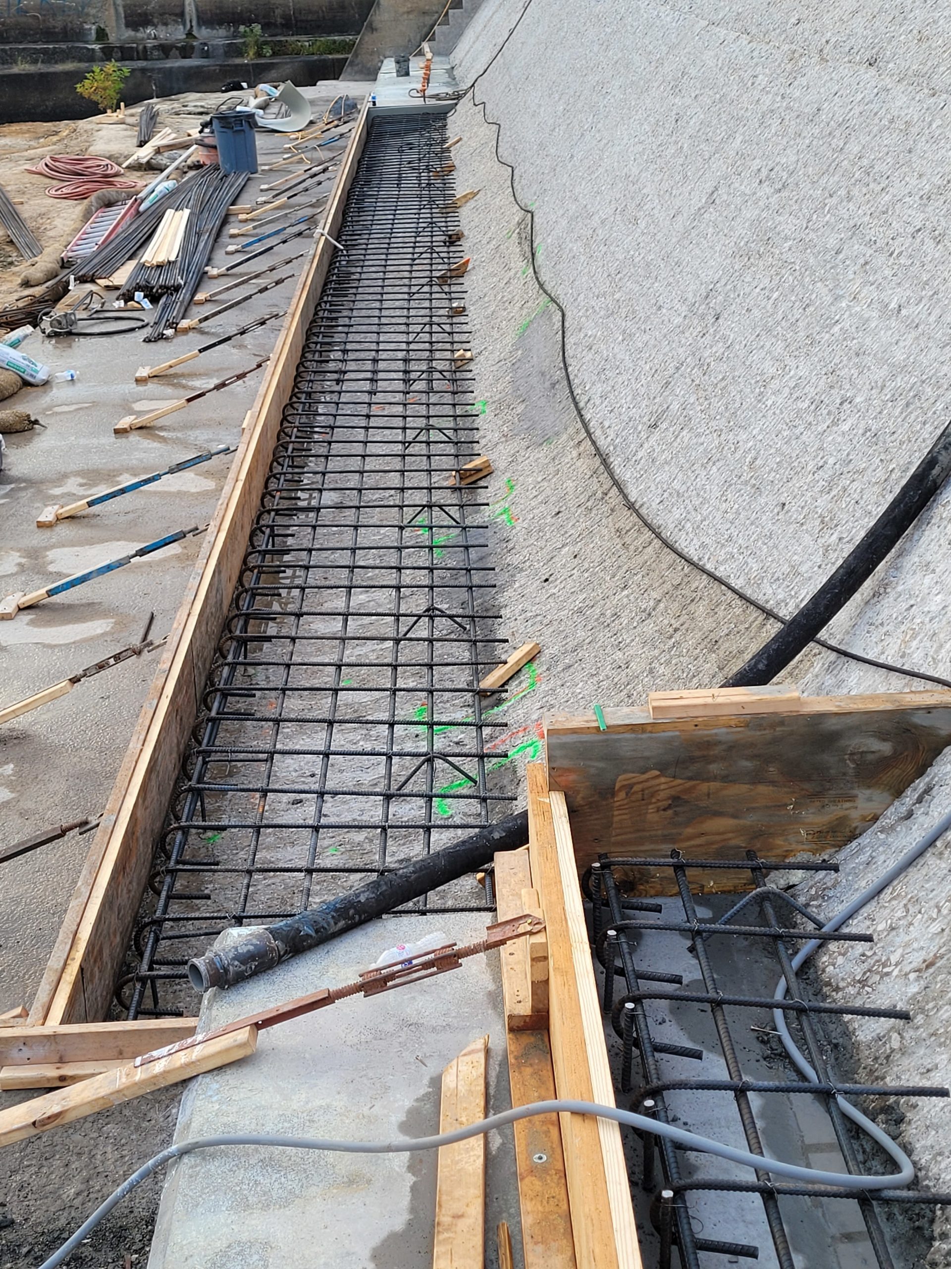 Crab Orchard Dam Spillway Concrete Repairs BCI Construction USA, Inc.